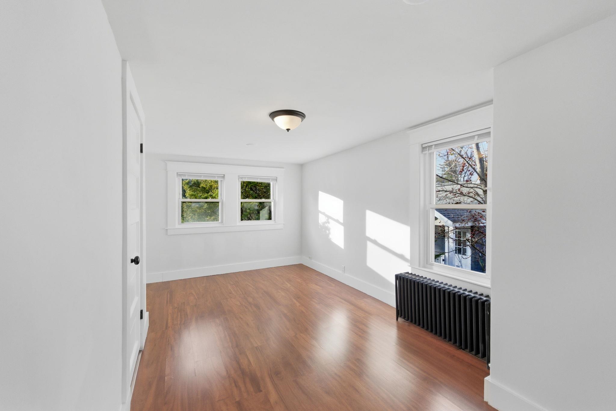 property viewer photo 40