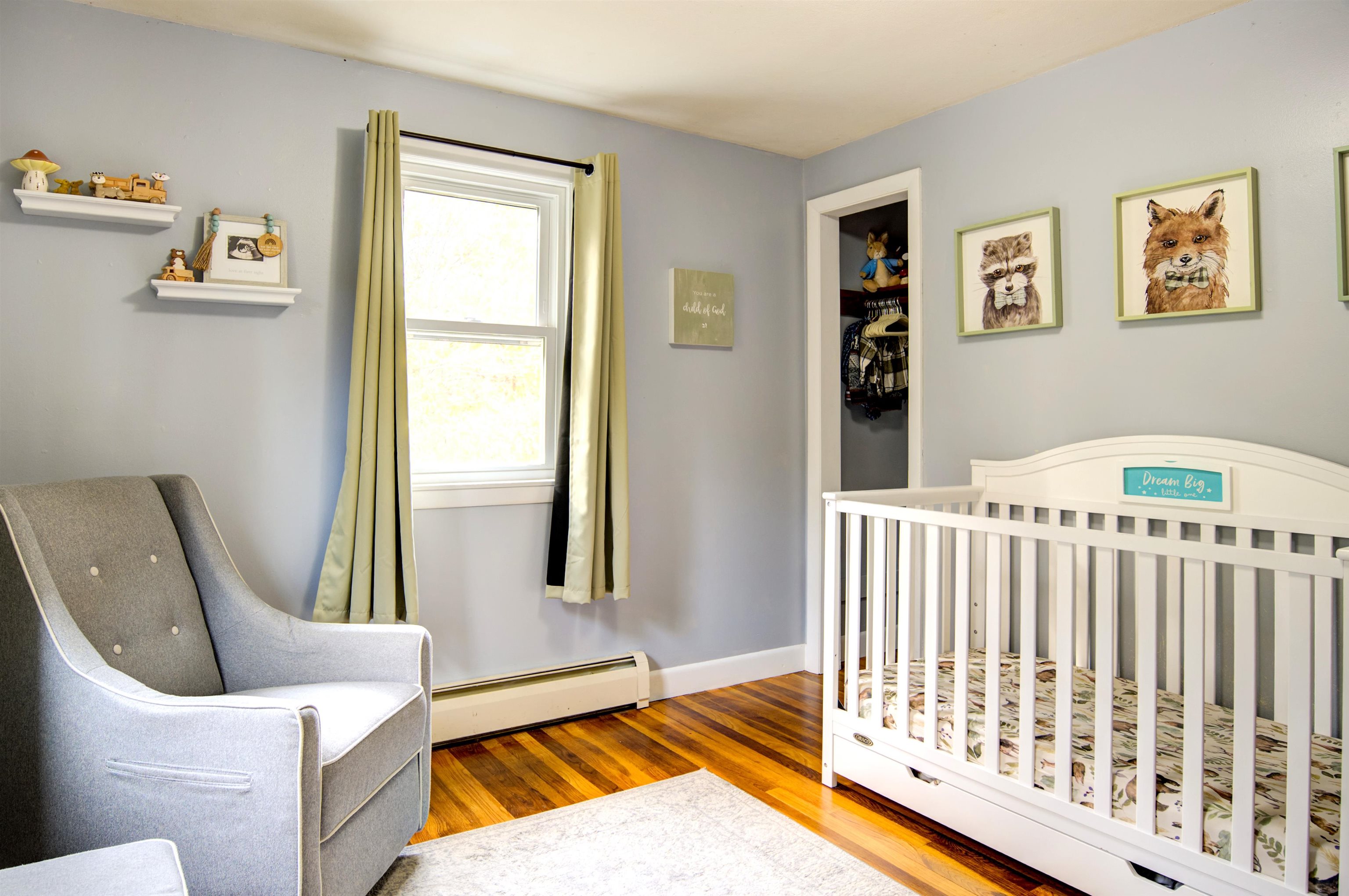 property viewer photo 25