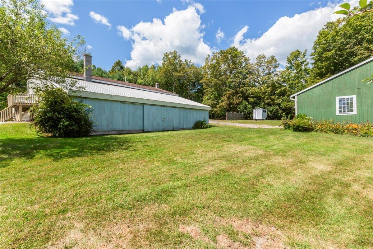 main property photo 33