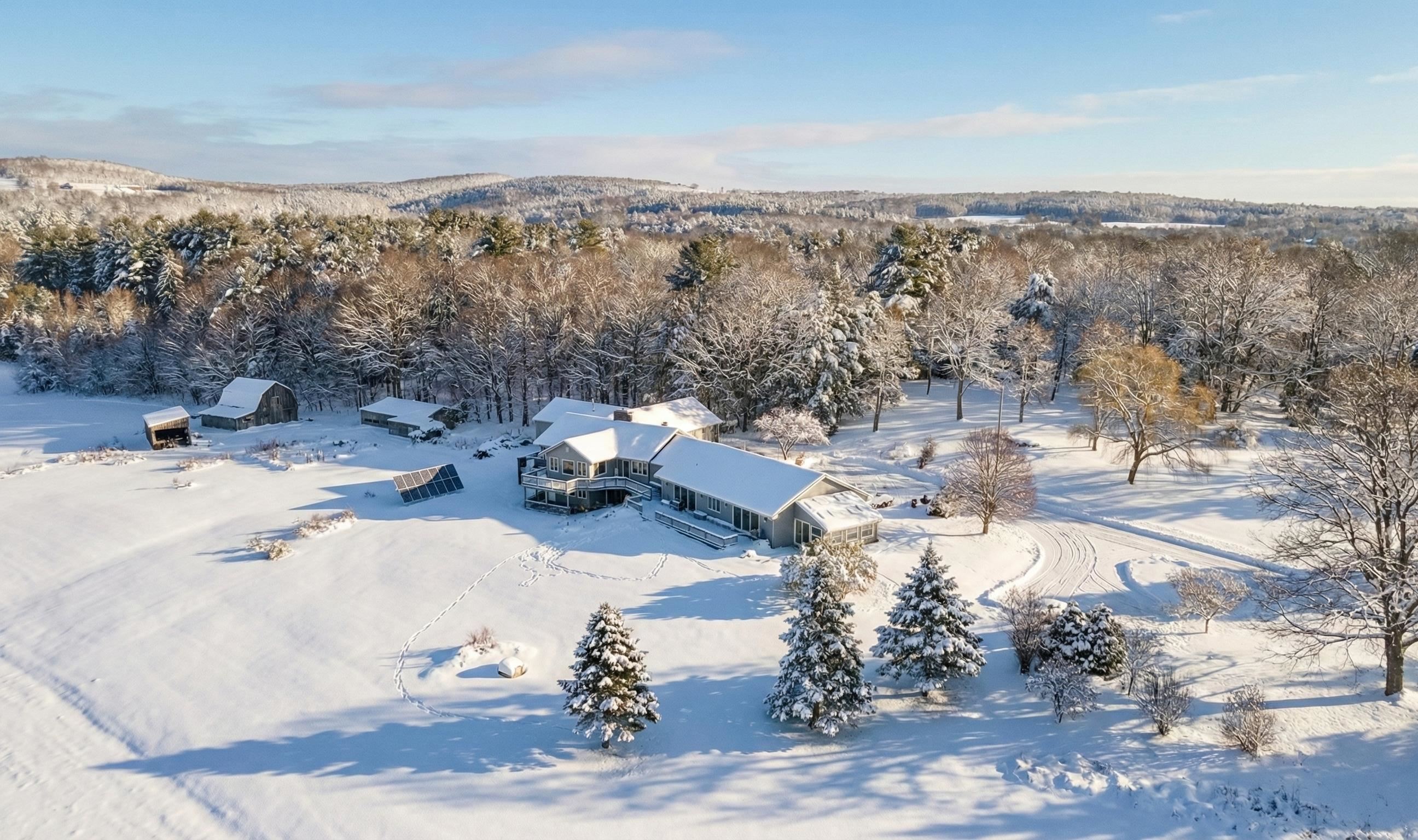 main property photo 40