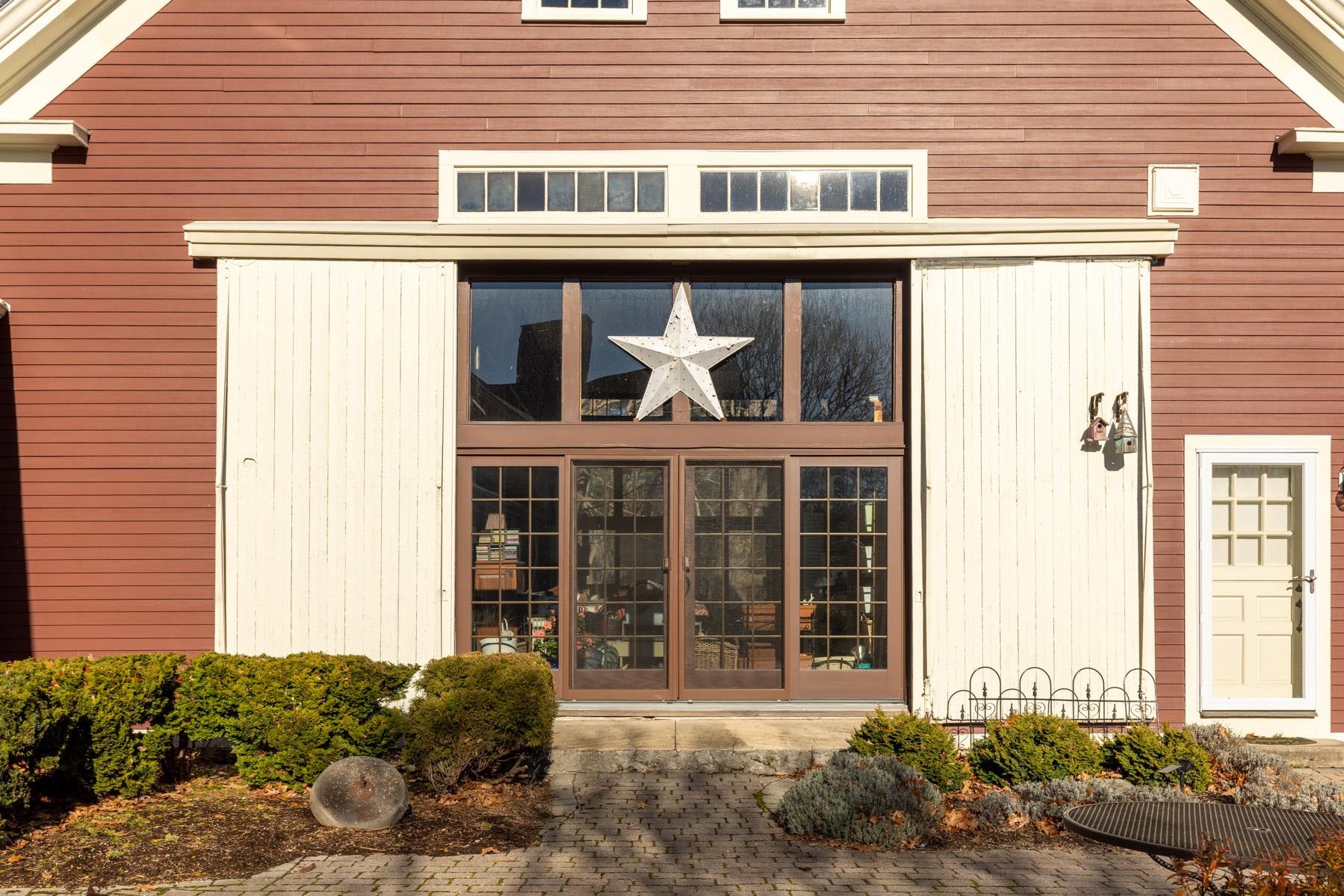 property viewer photo 6