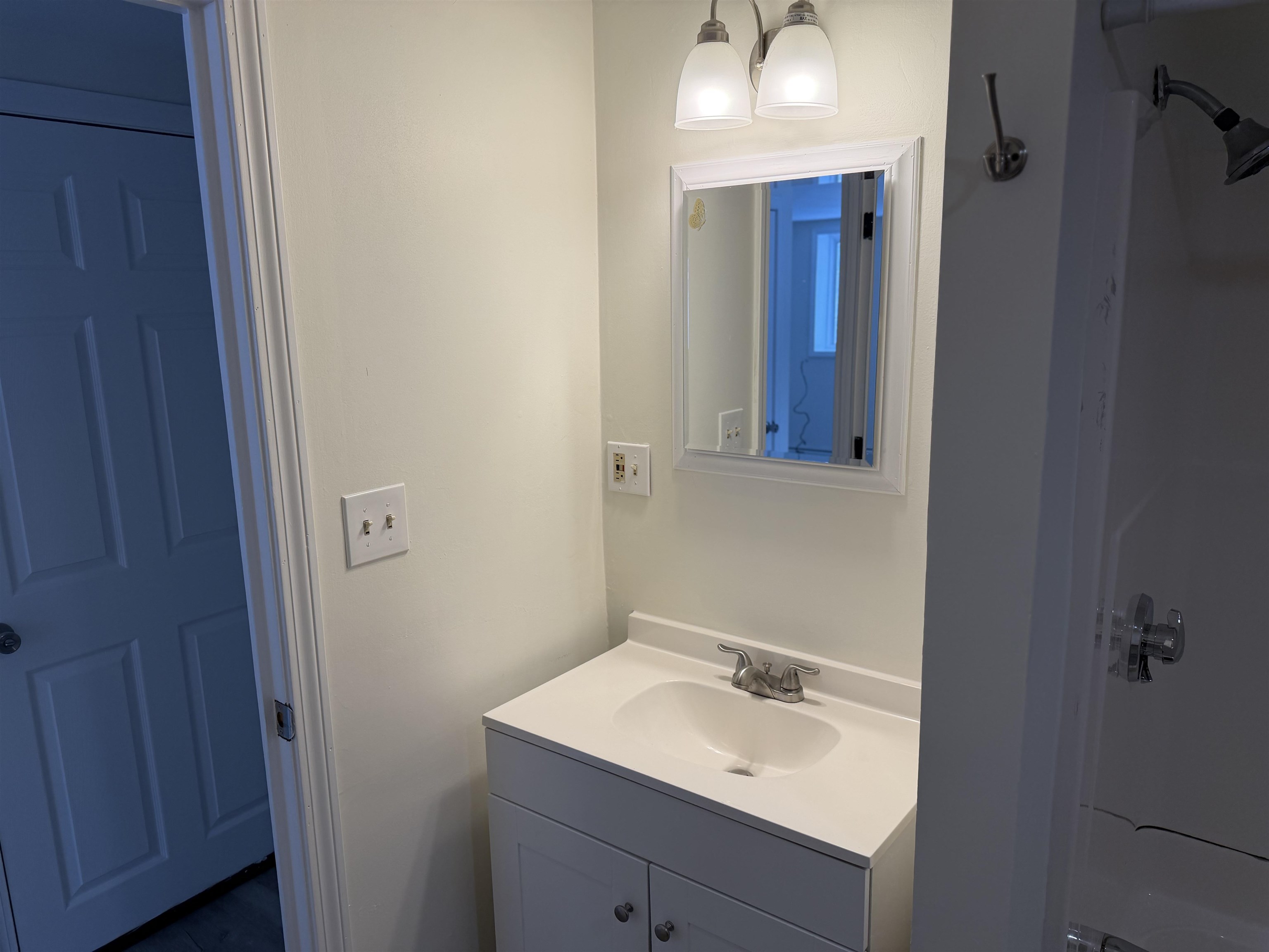 property viewer photo 13