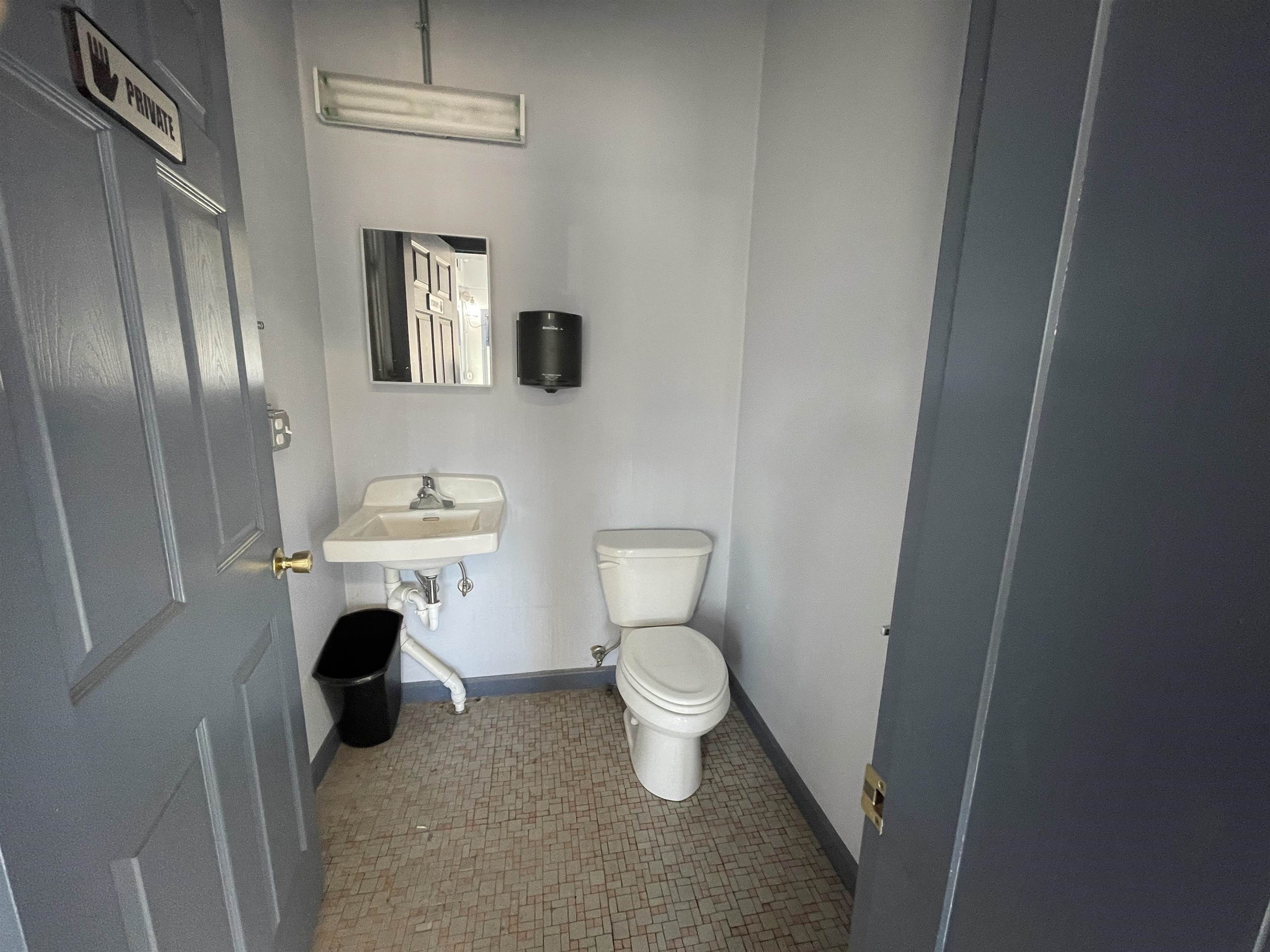 property viewer photo 5
