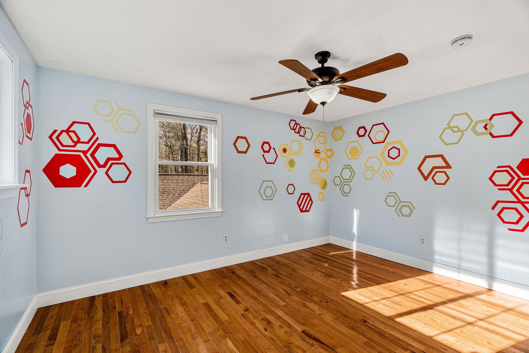 property viewer photo 19
