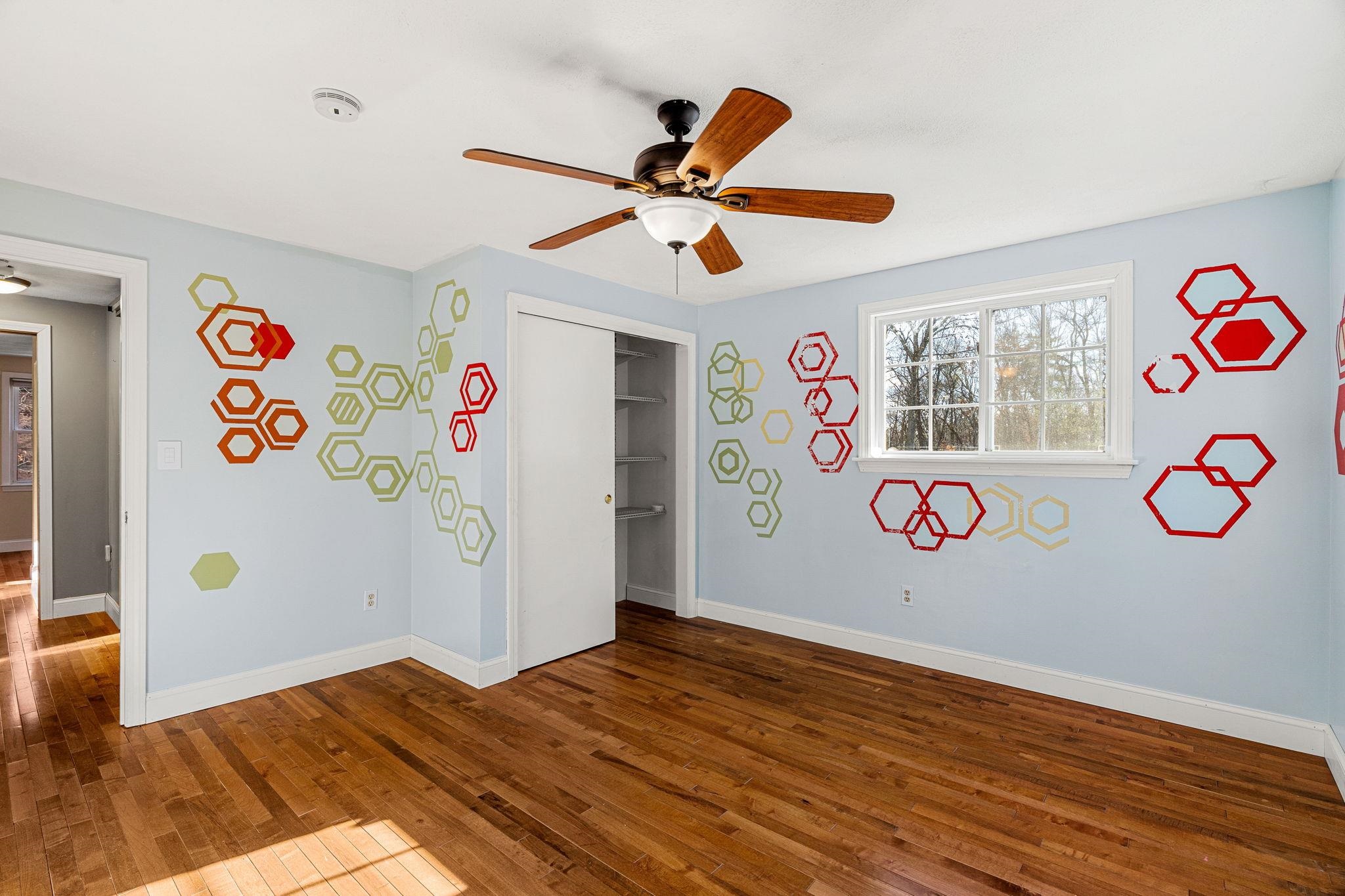 property viewer photo 20