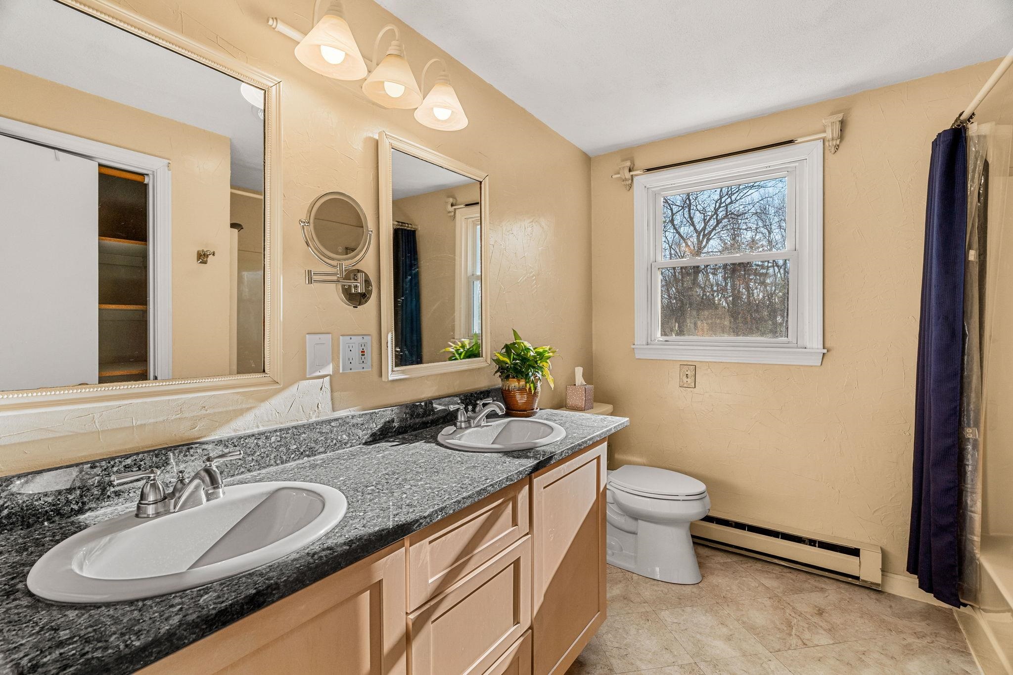 property viewer photo 27