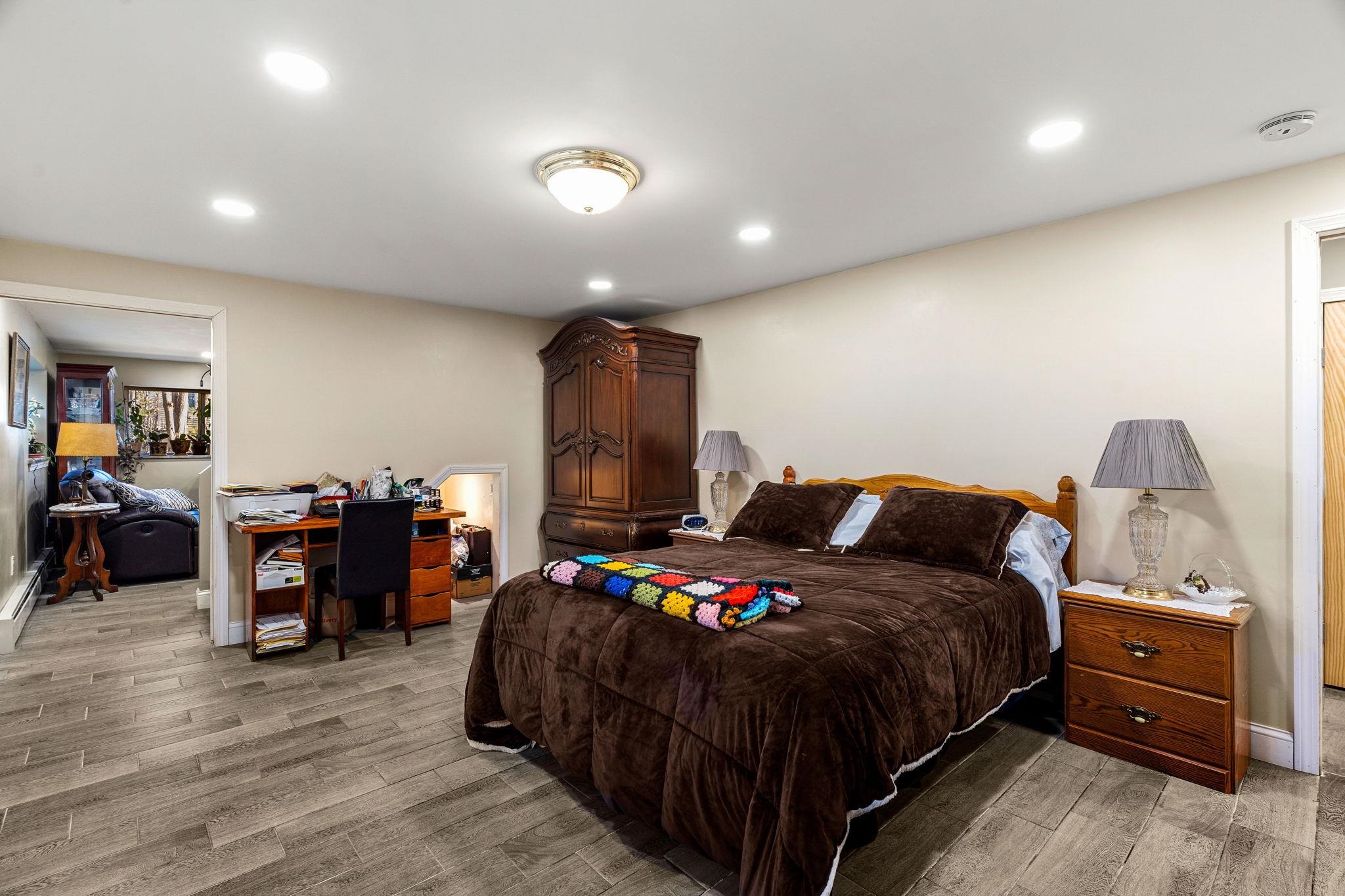 property viewer photo 34