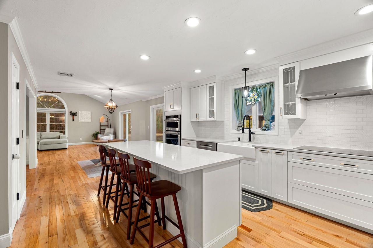 property viewer photo 11