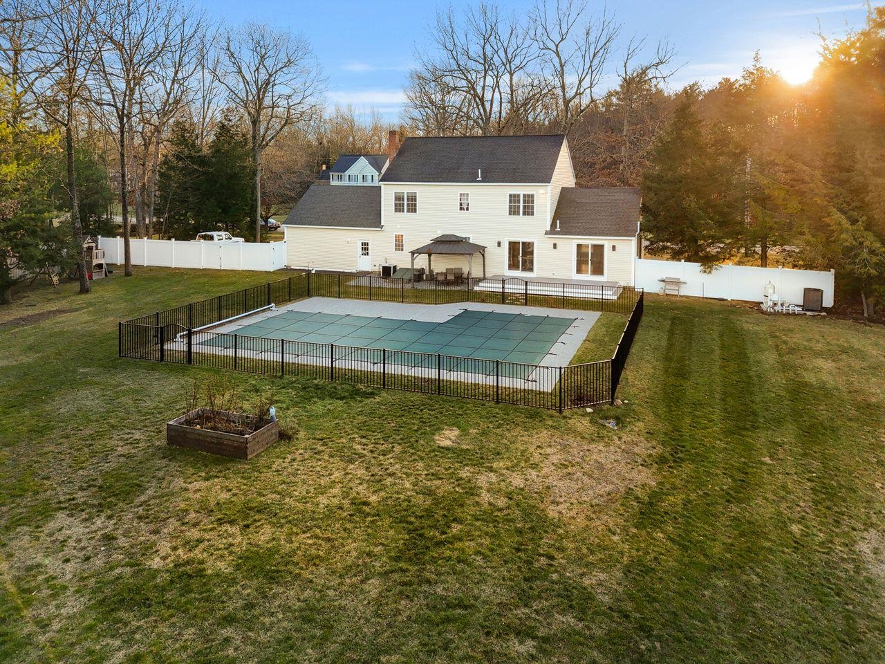 property viewer photo 28