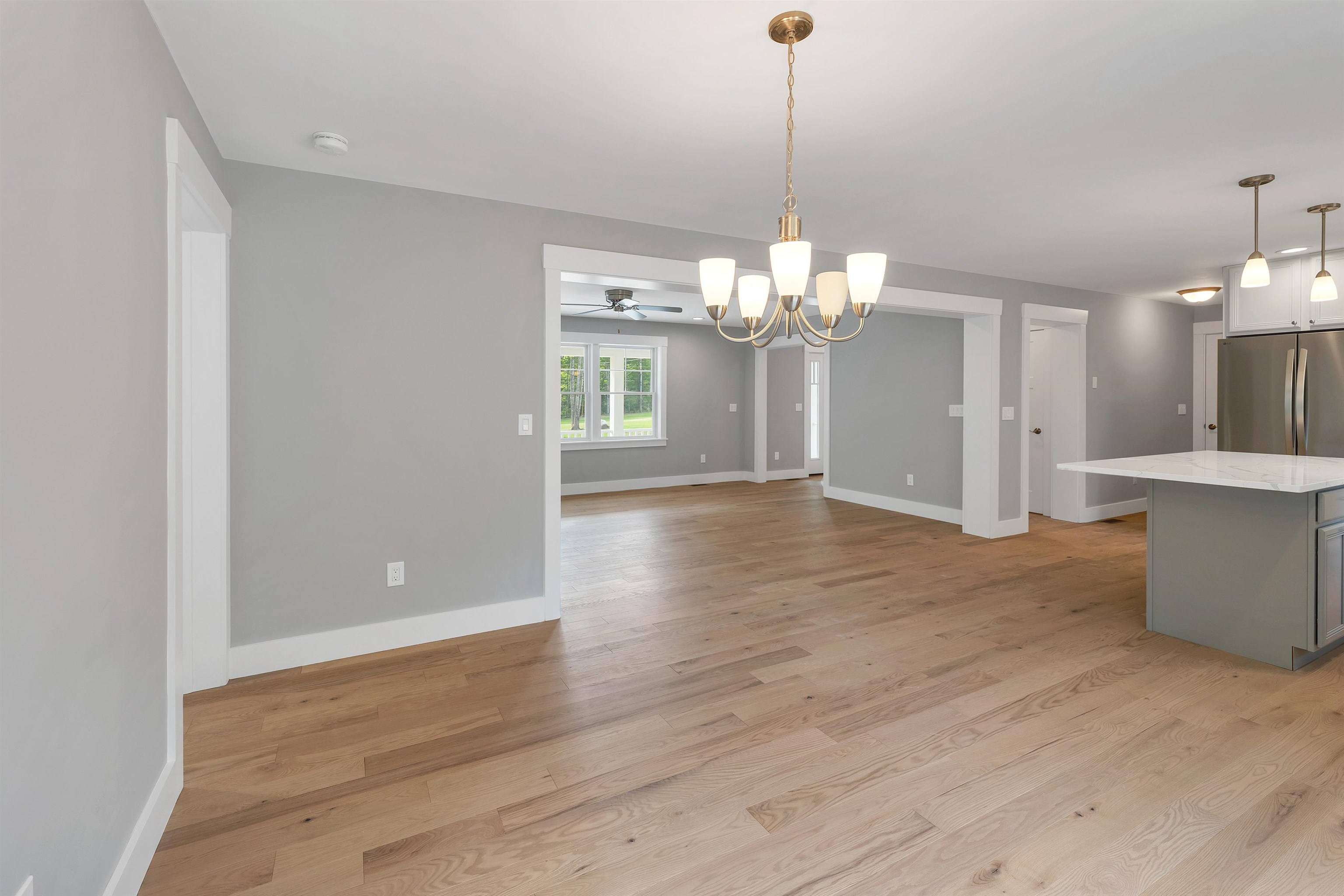property viewer photo 8