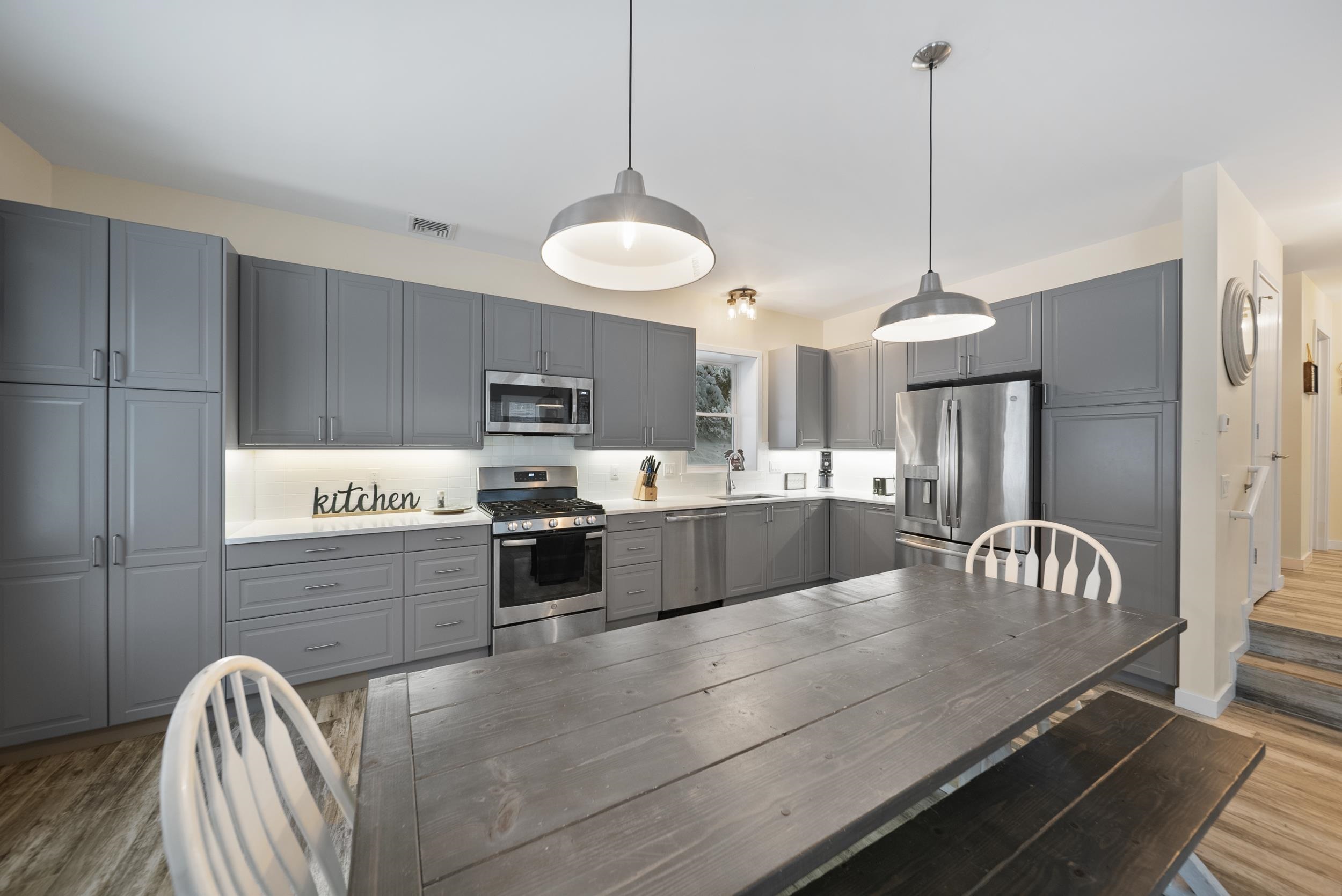 property viewer photo 10
