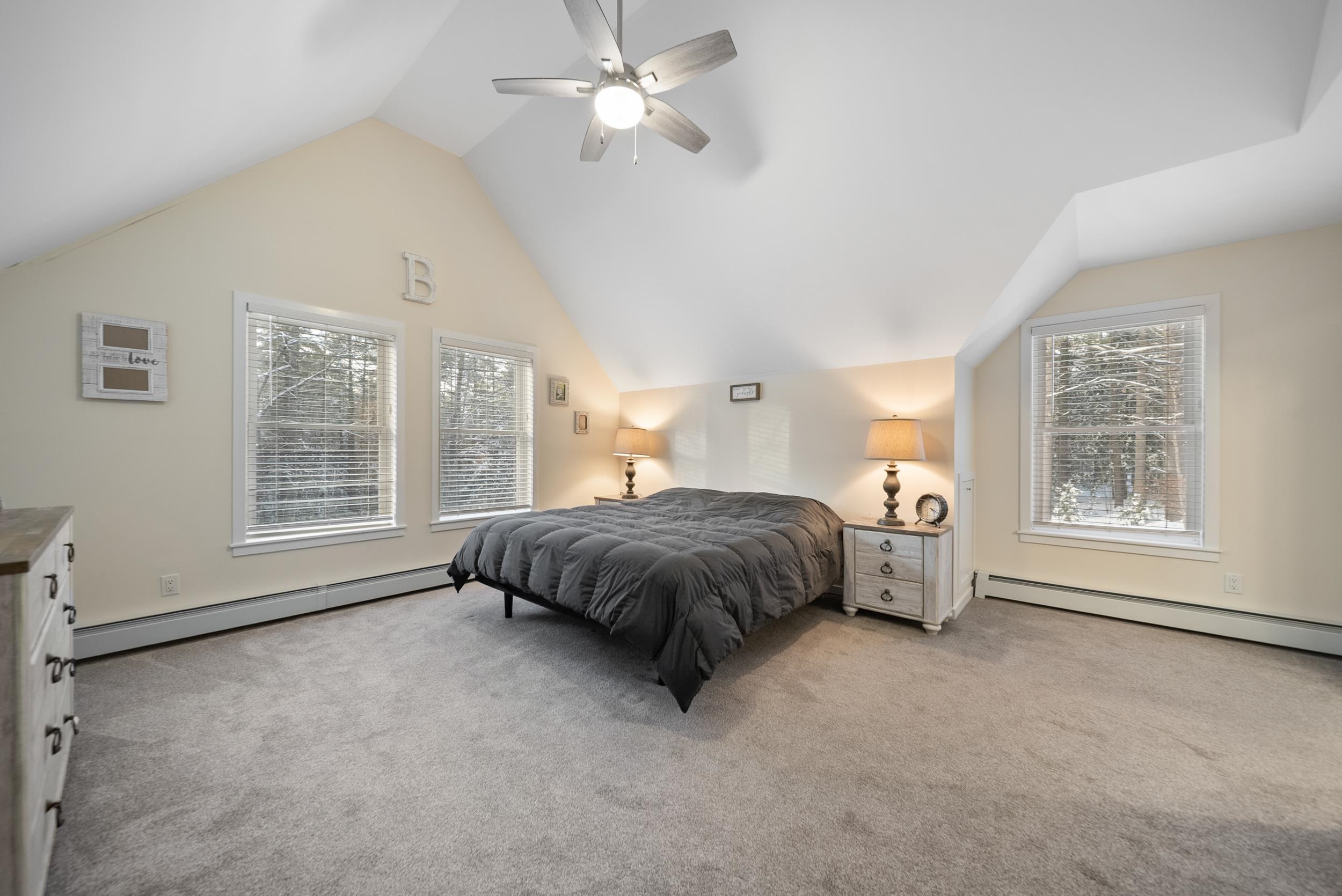 property viewer photo 16