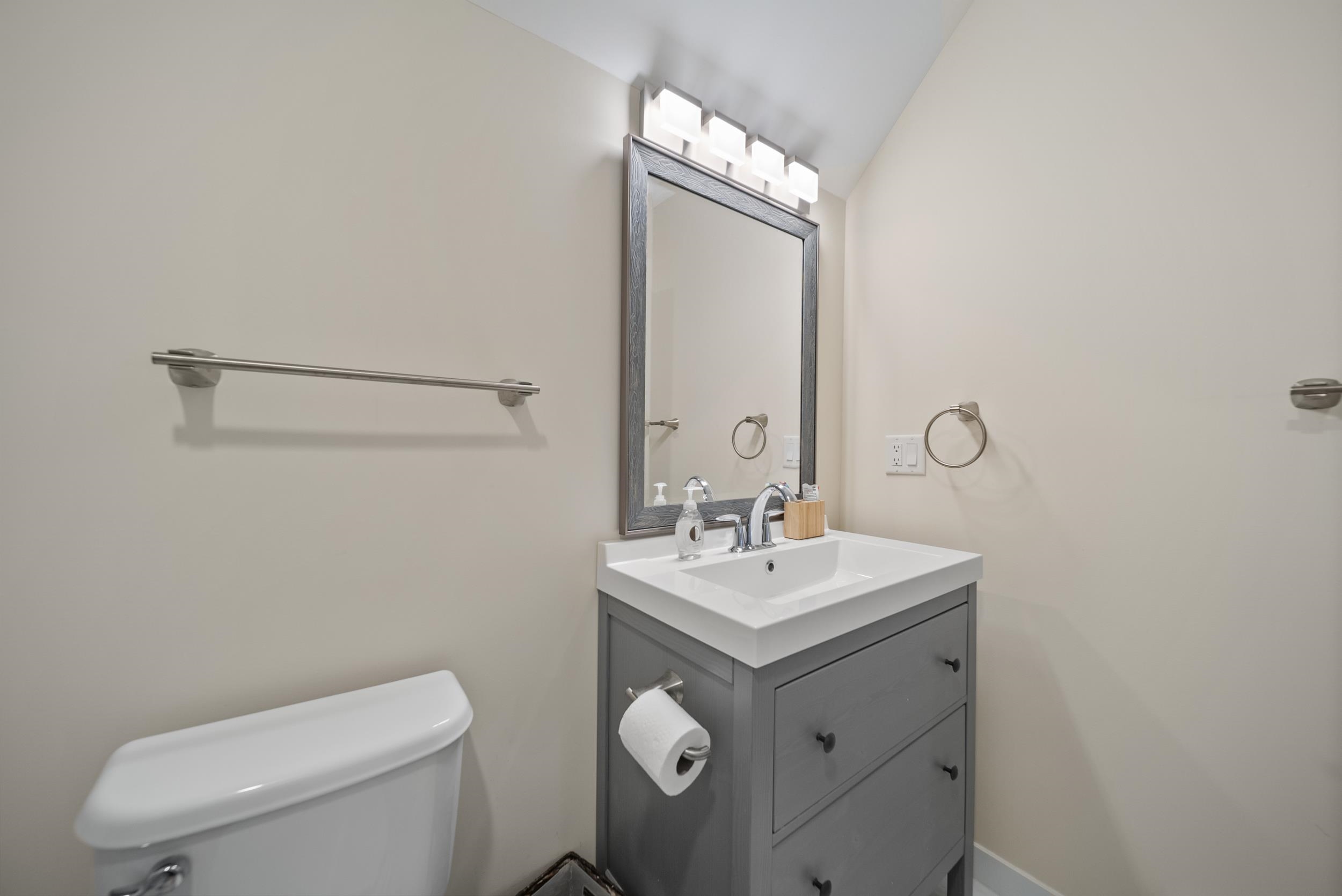 property viewer photo 26