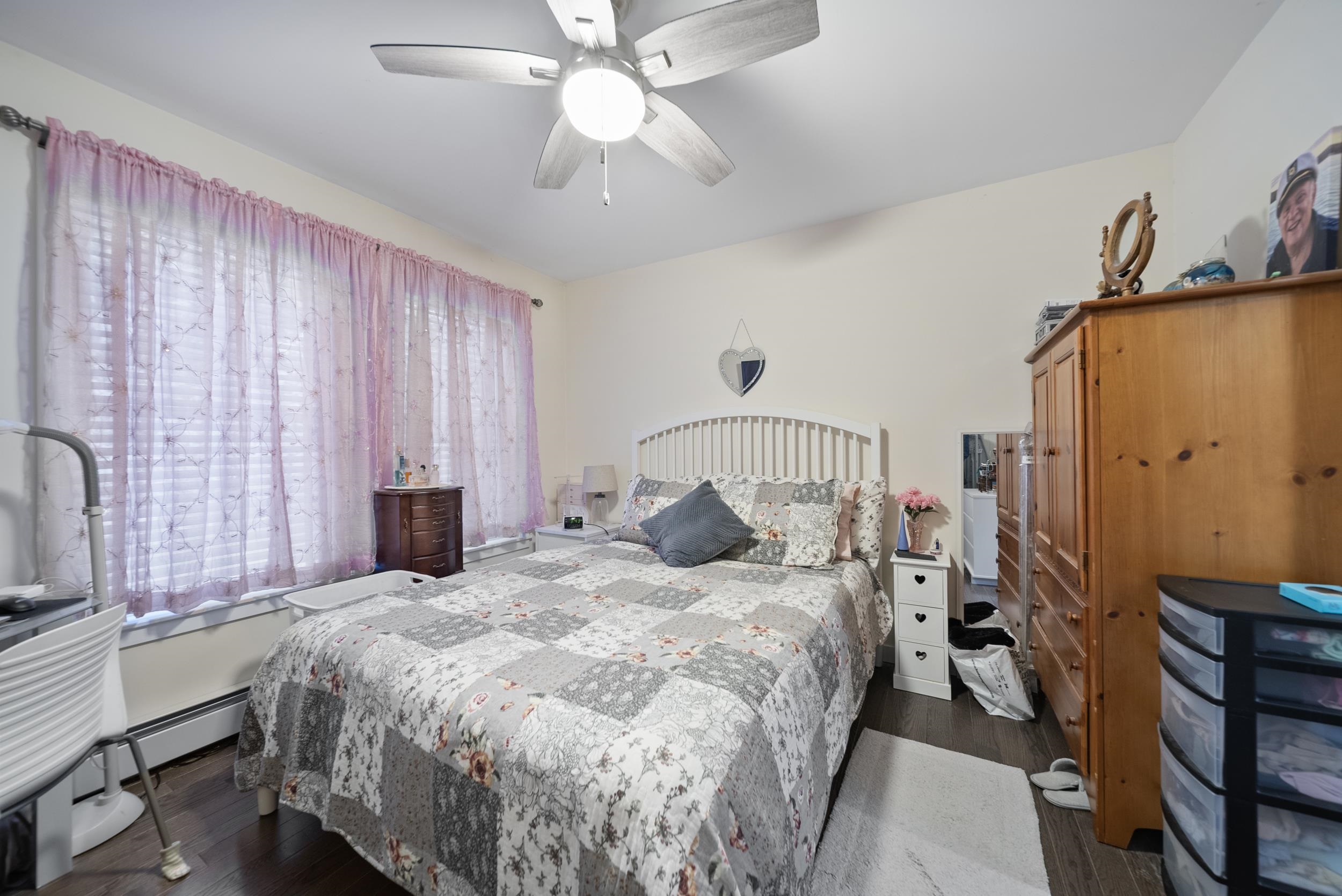 property viewer photo 40