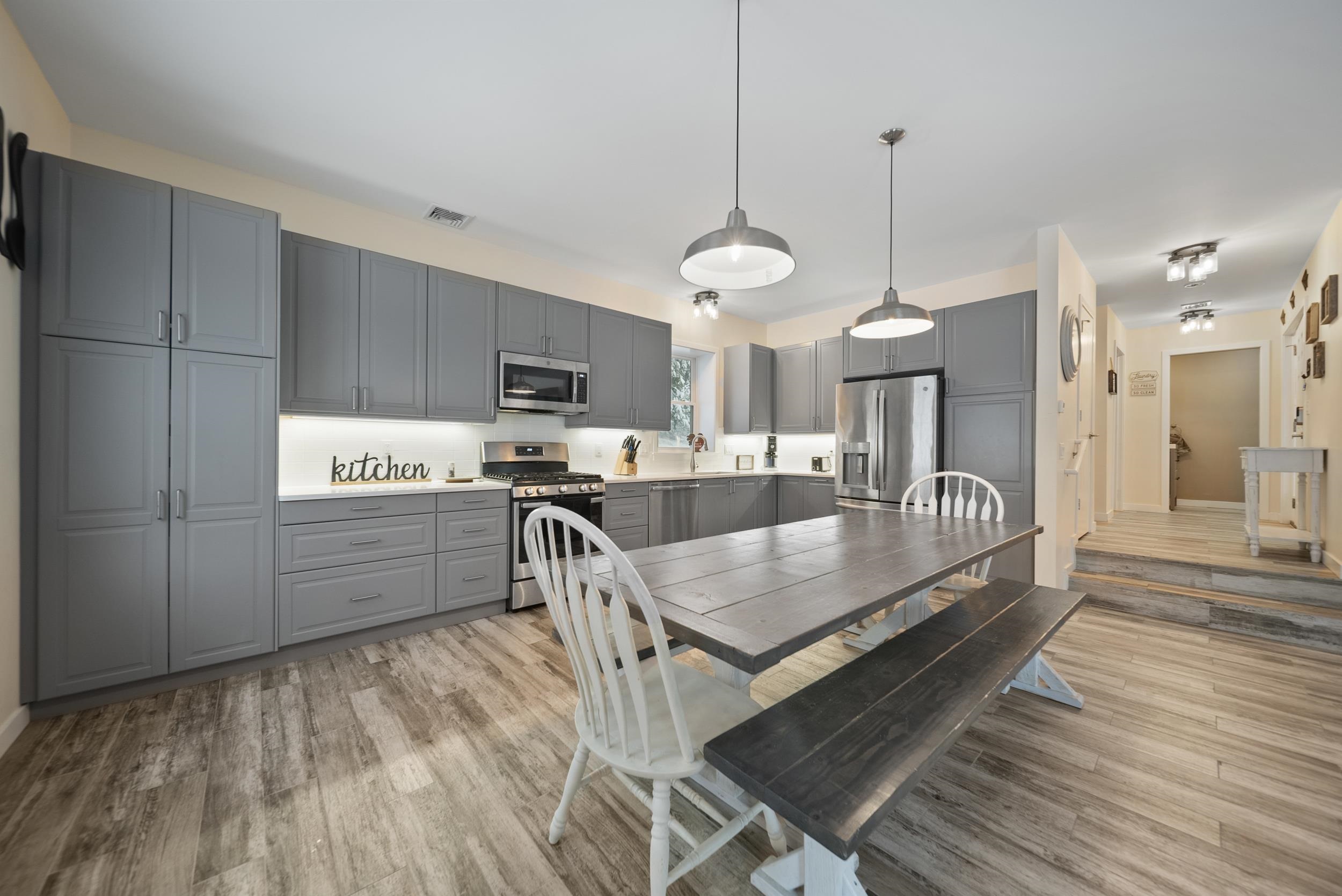 property viewer photo 8
