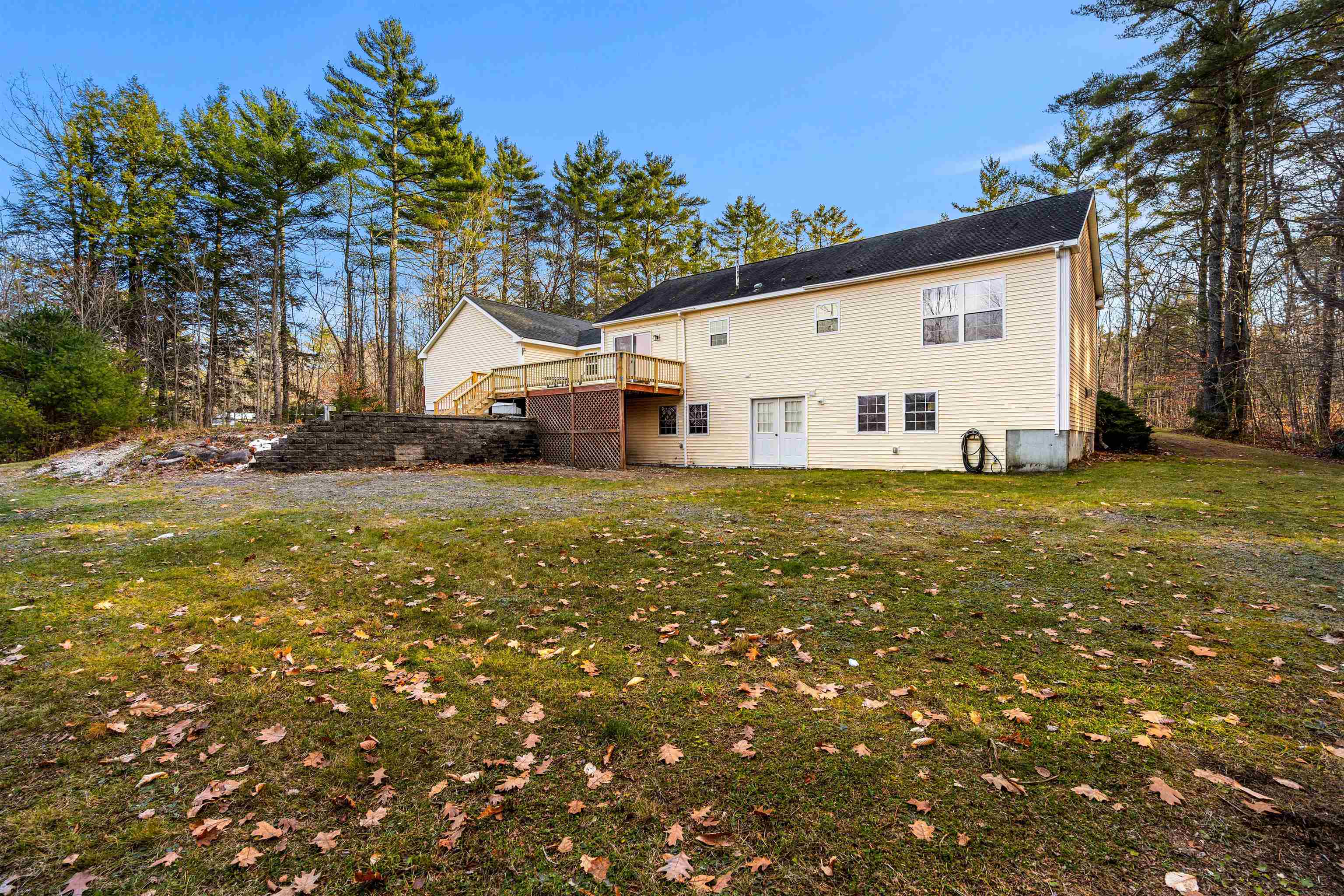 main property photo 31