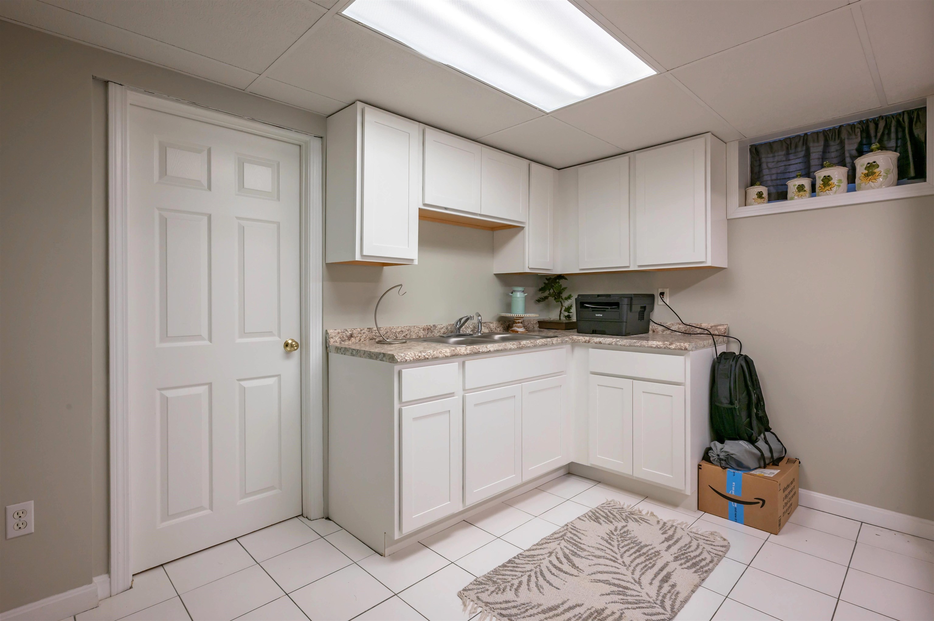property viewer photo 30
