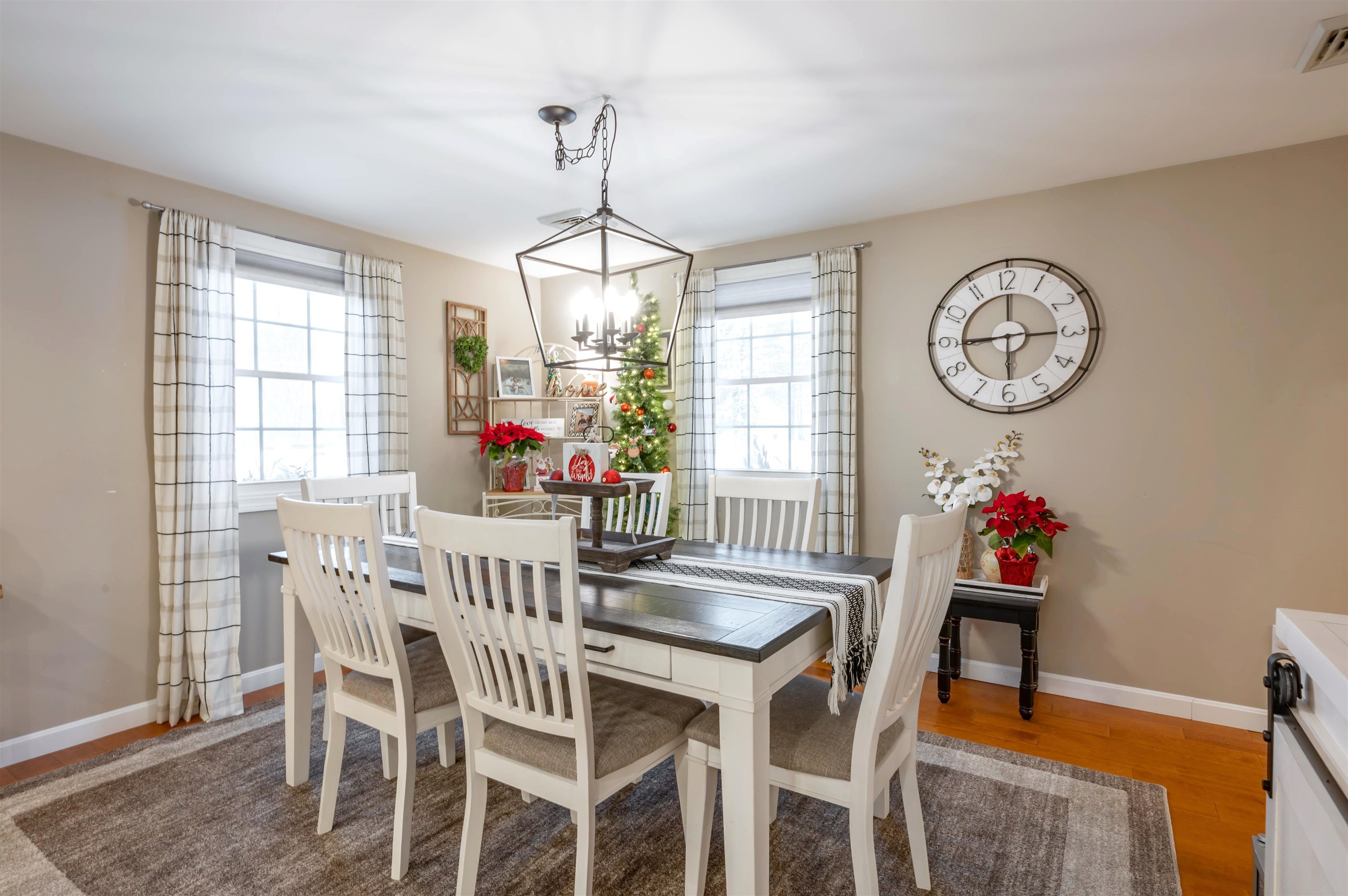 property viewer photo 7