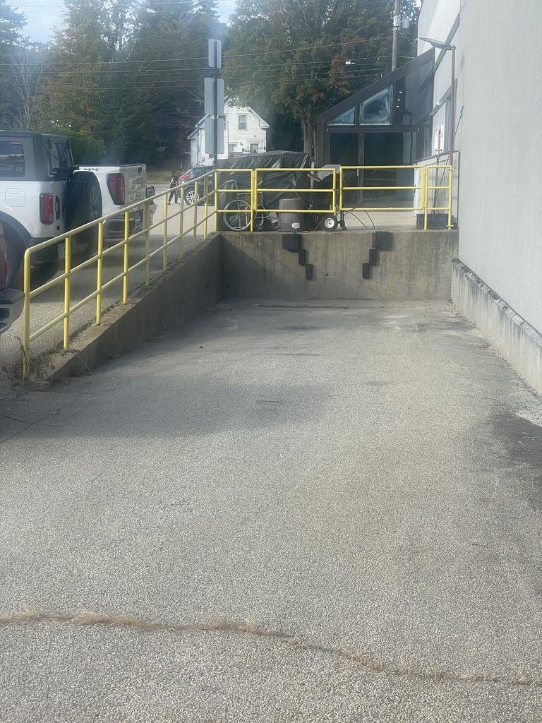 main property photo 9