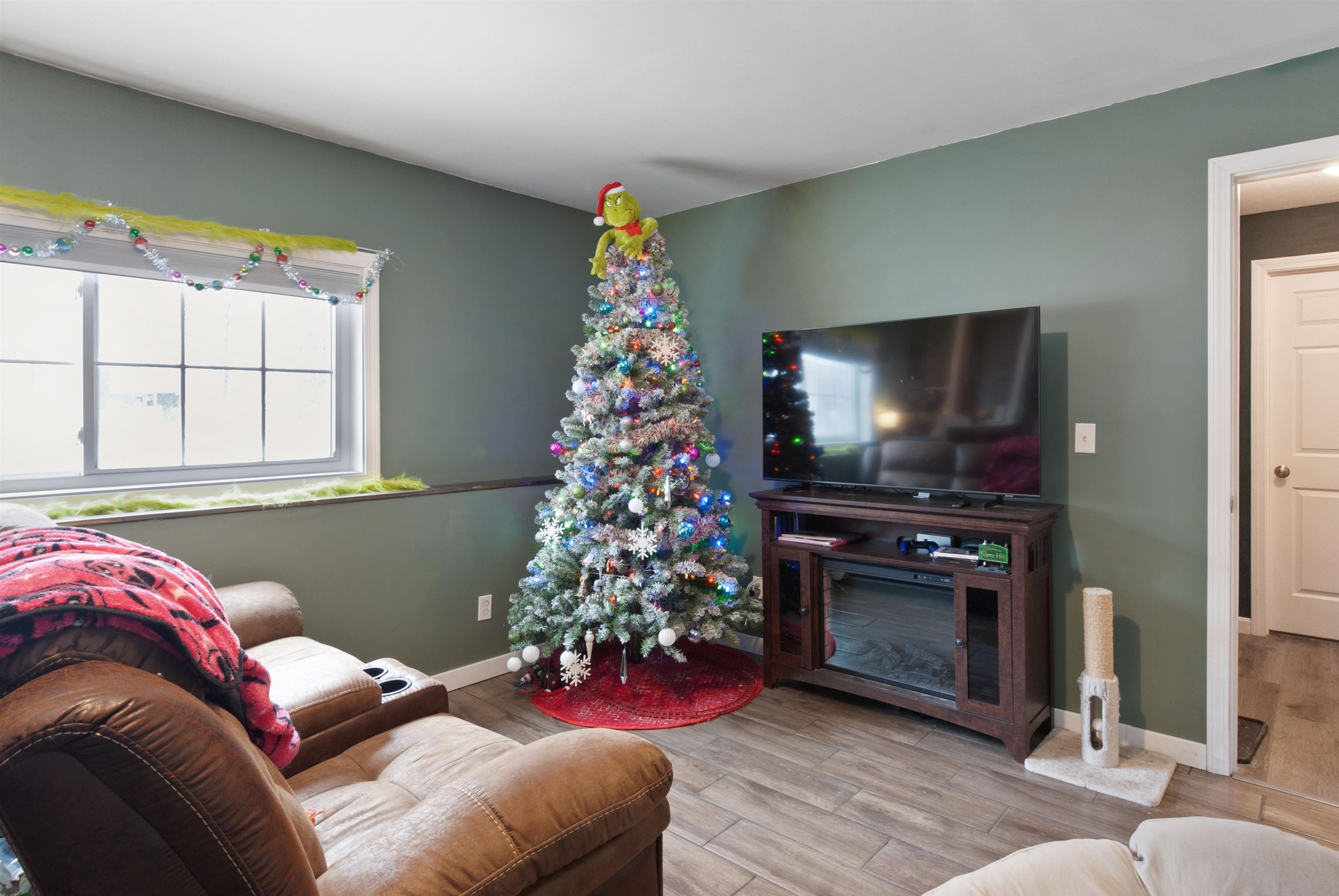 main property photo 19