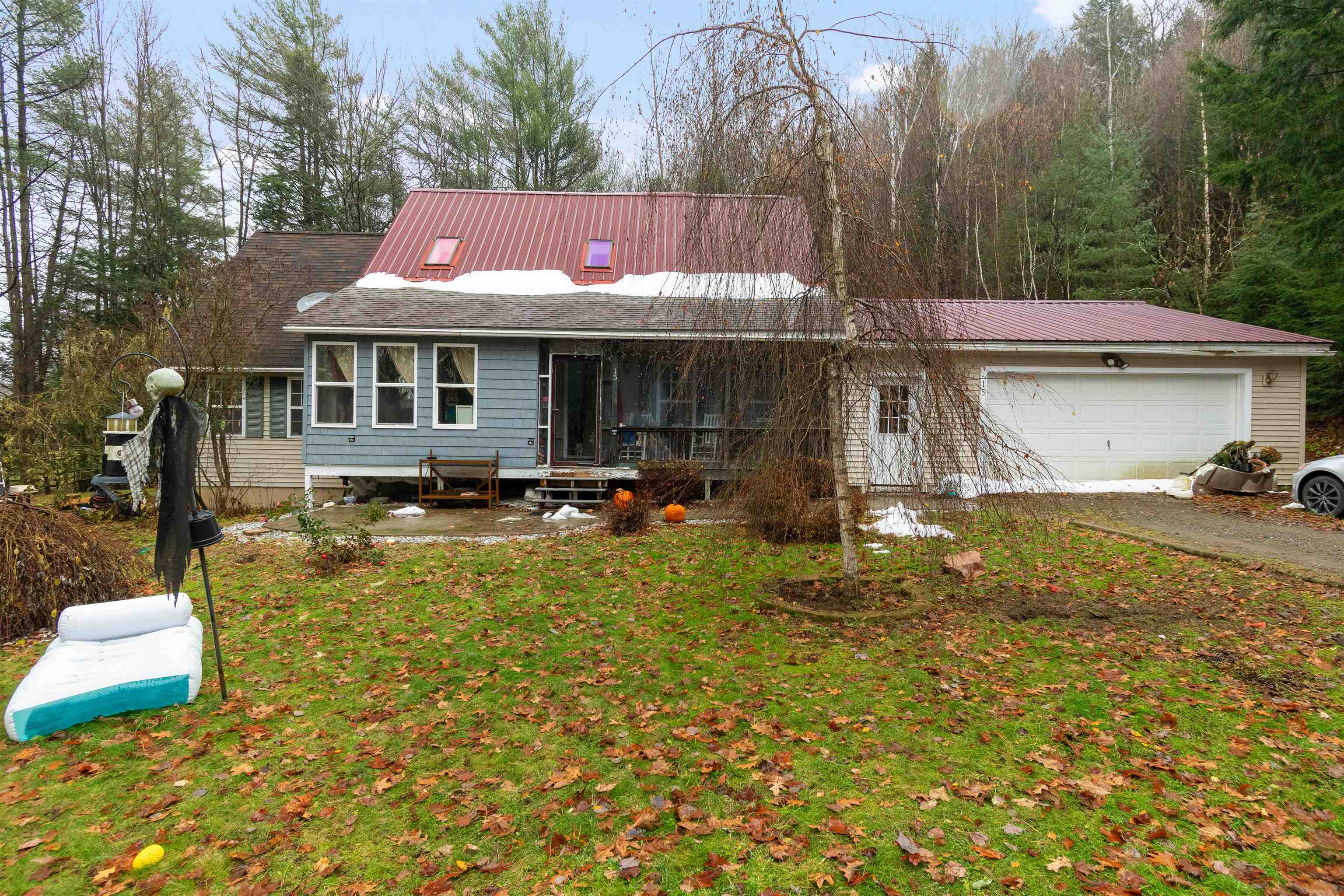 main property photo 50