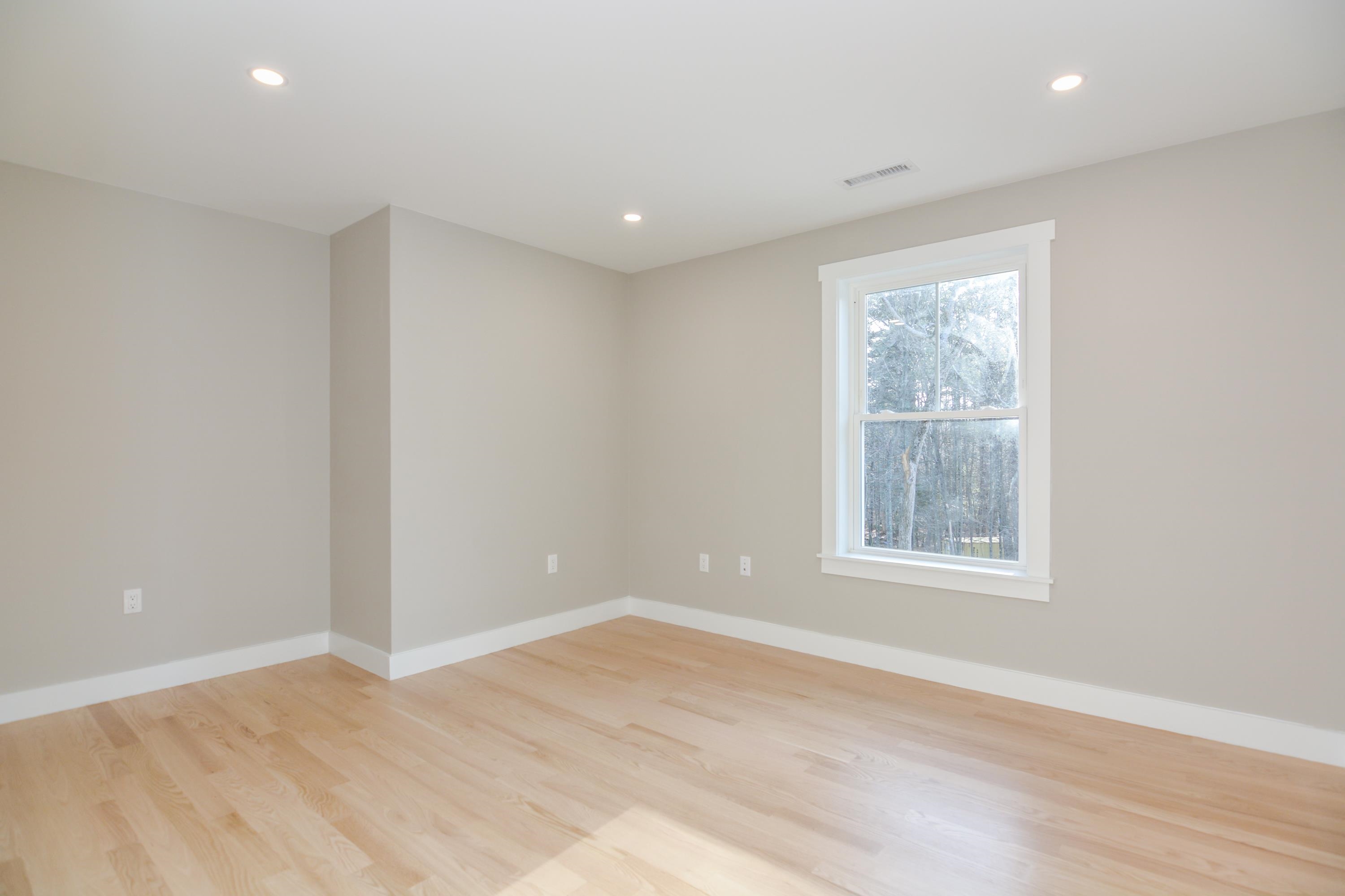 property viewer photo 25