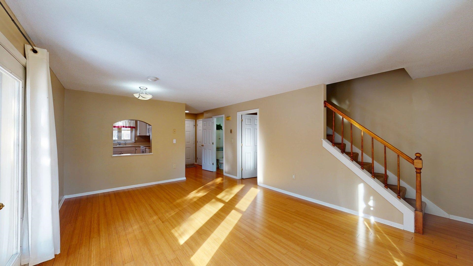 property viewer photo 12