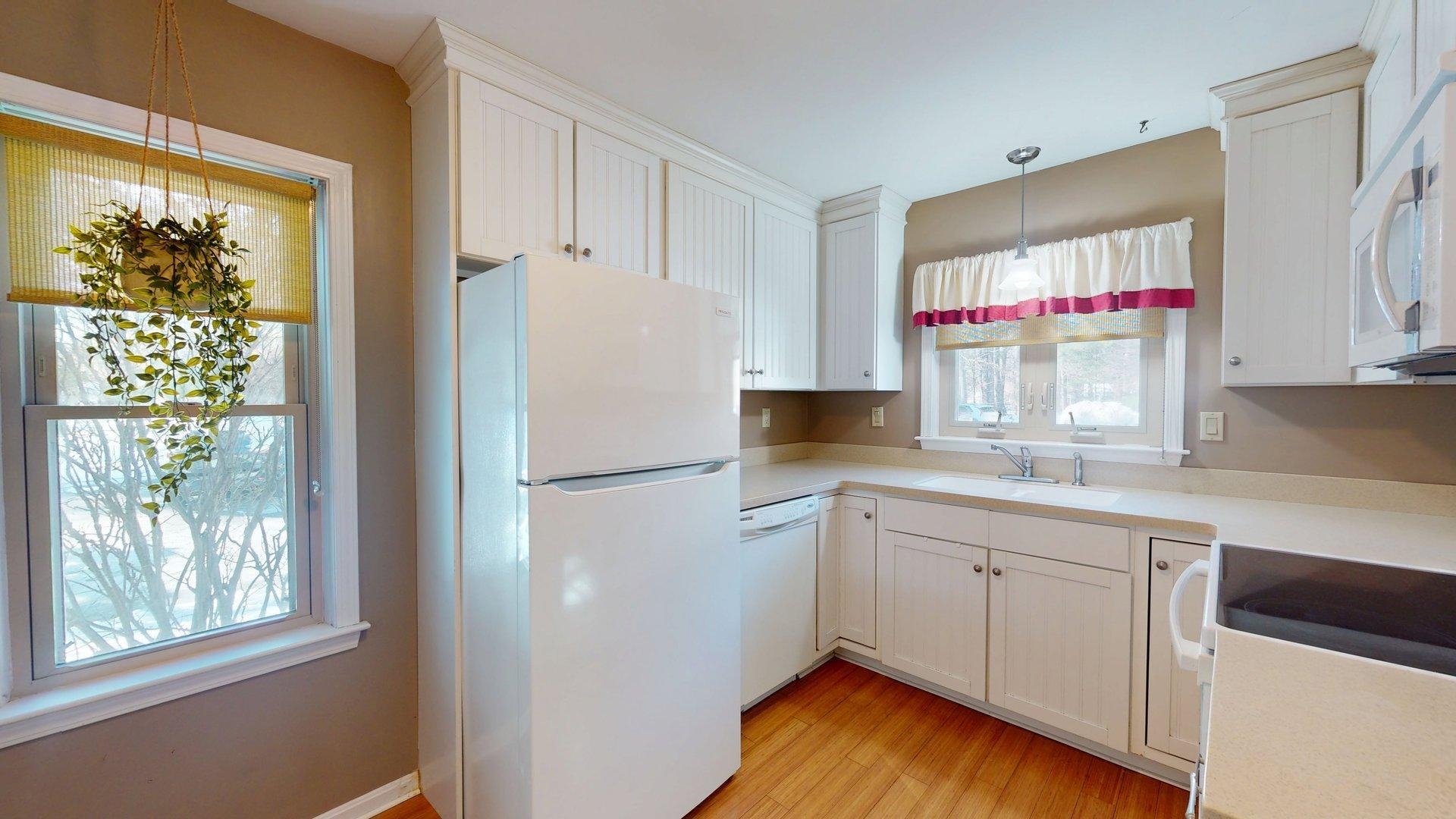 property viewer photo 4
