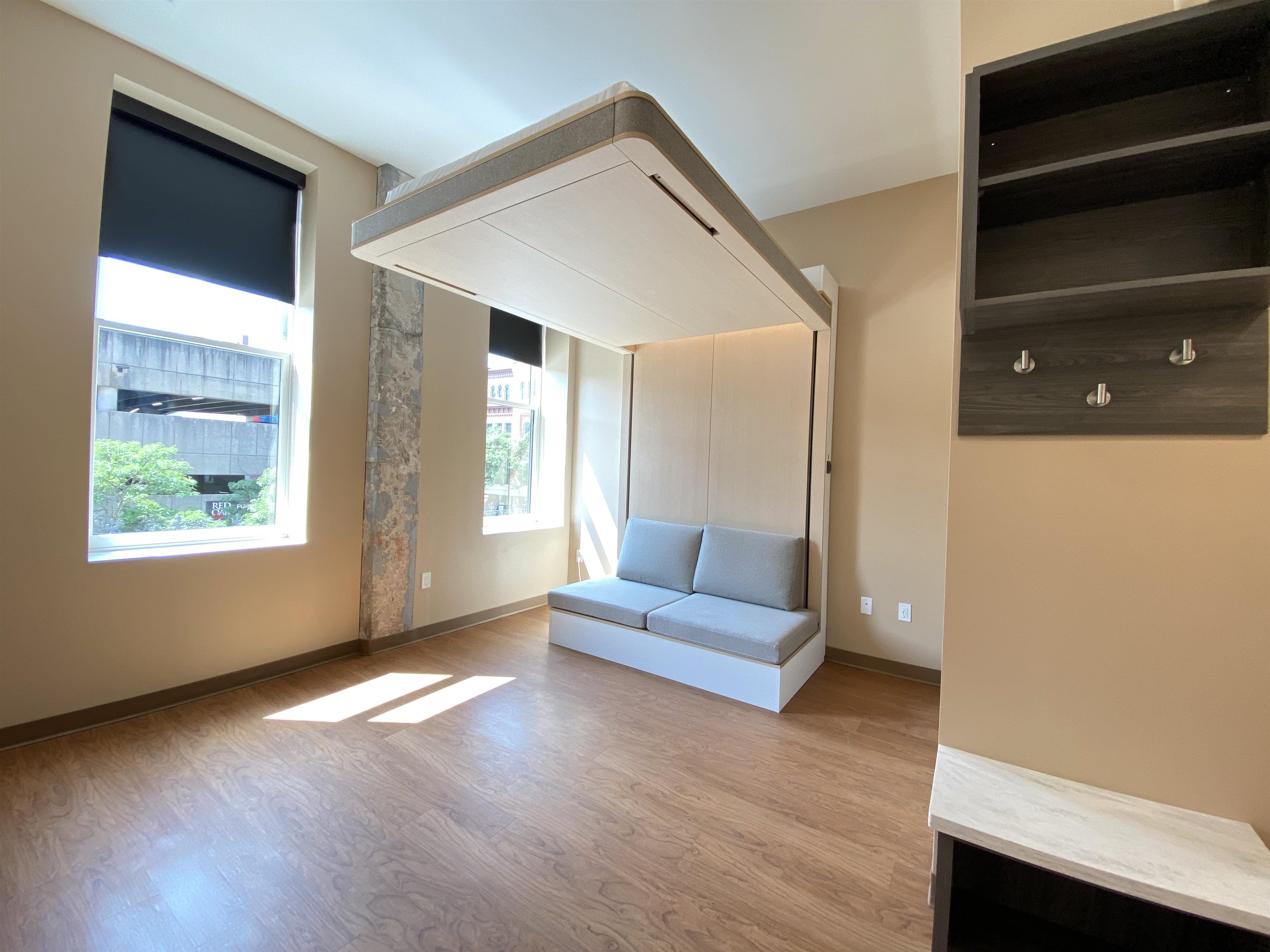 property viewer photo 13