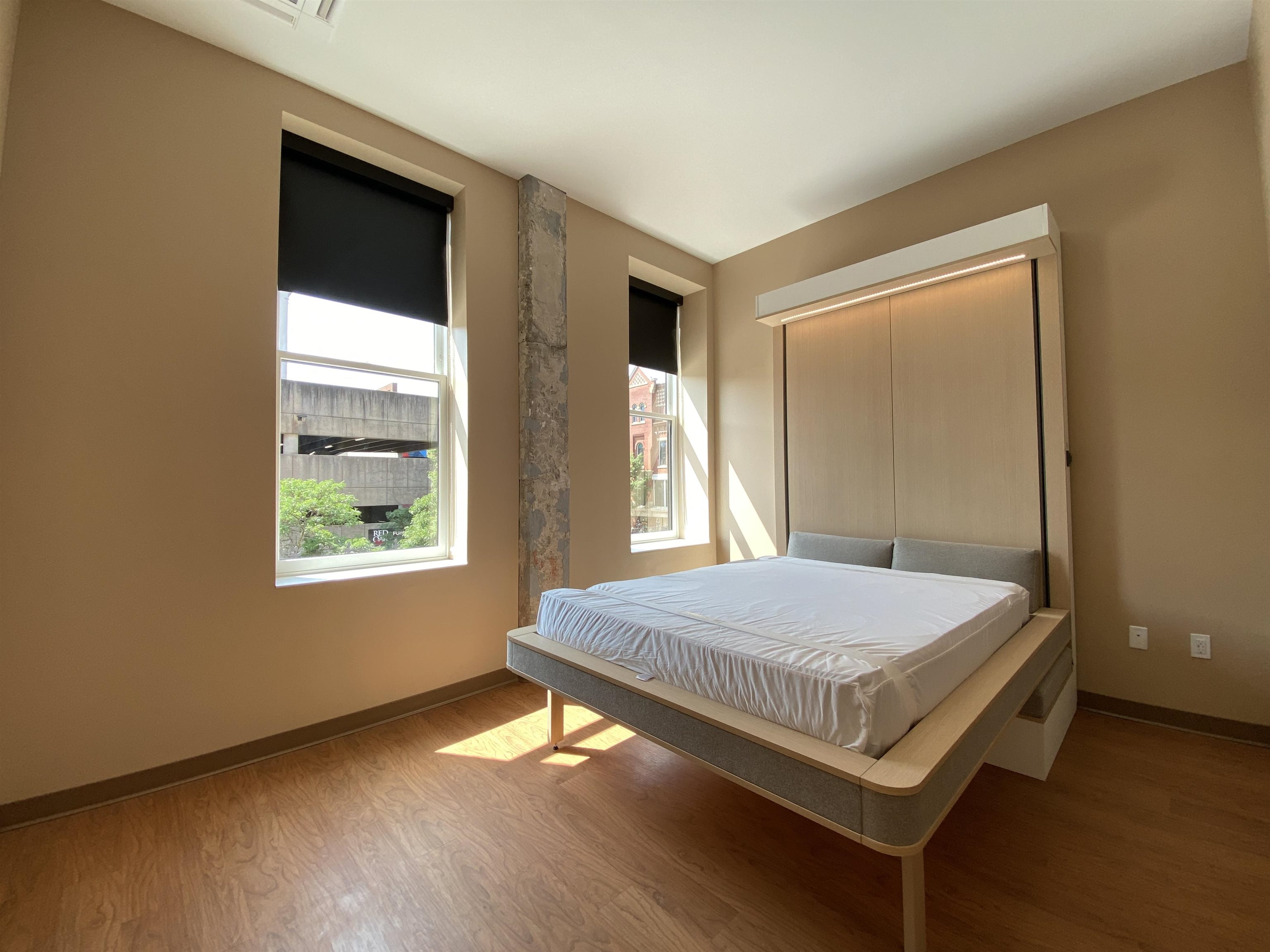 property viewer photo 17