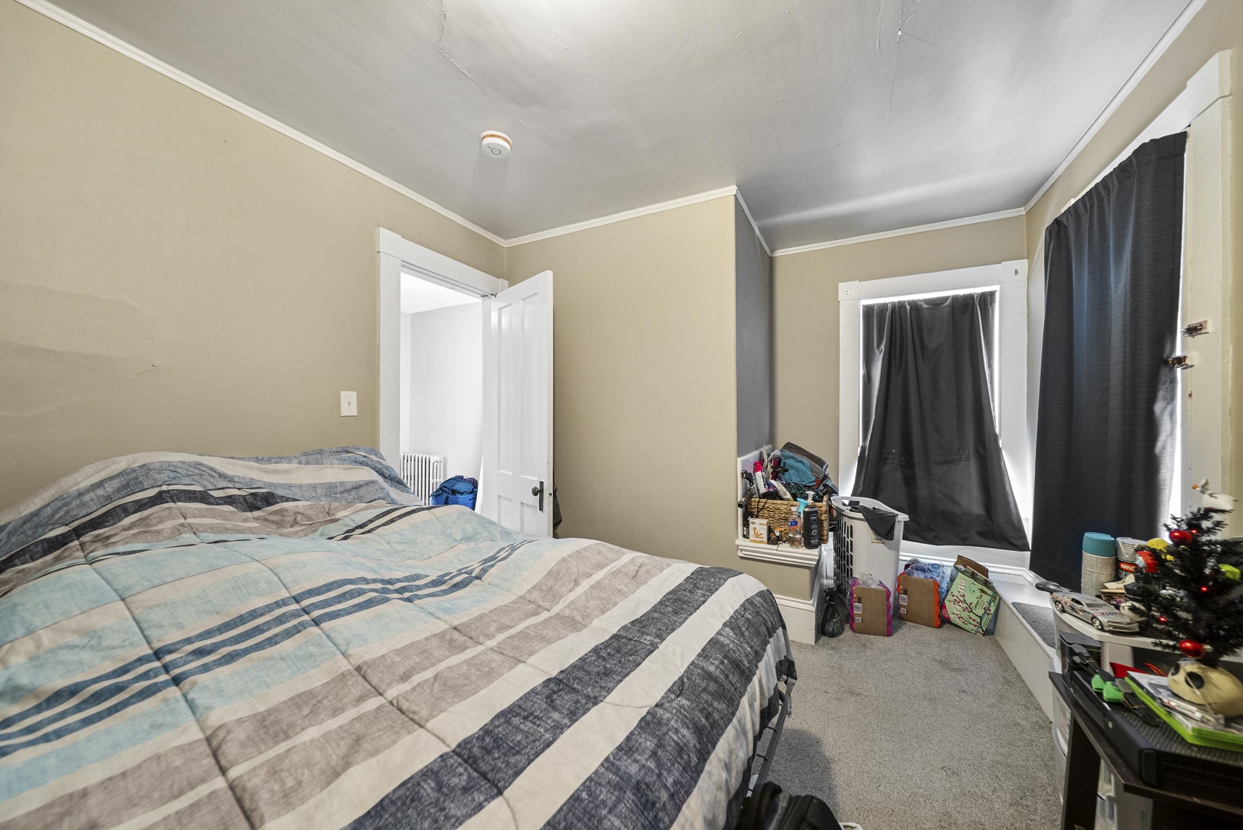 property viewer photo 42