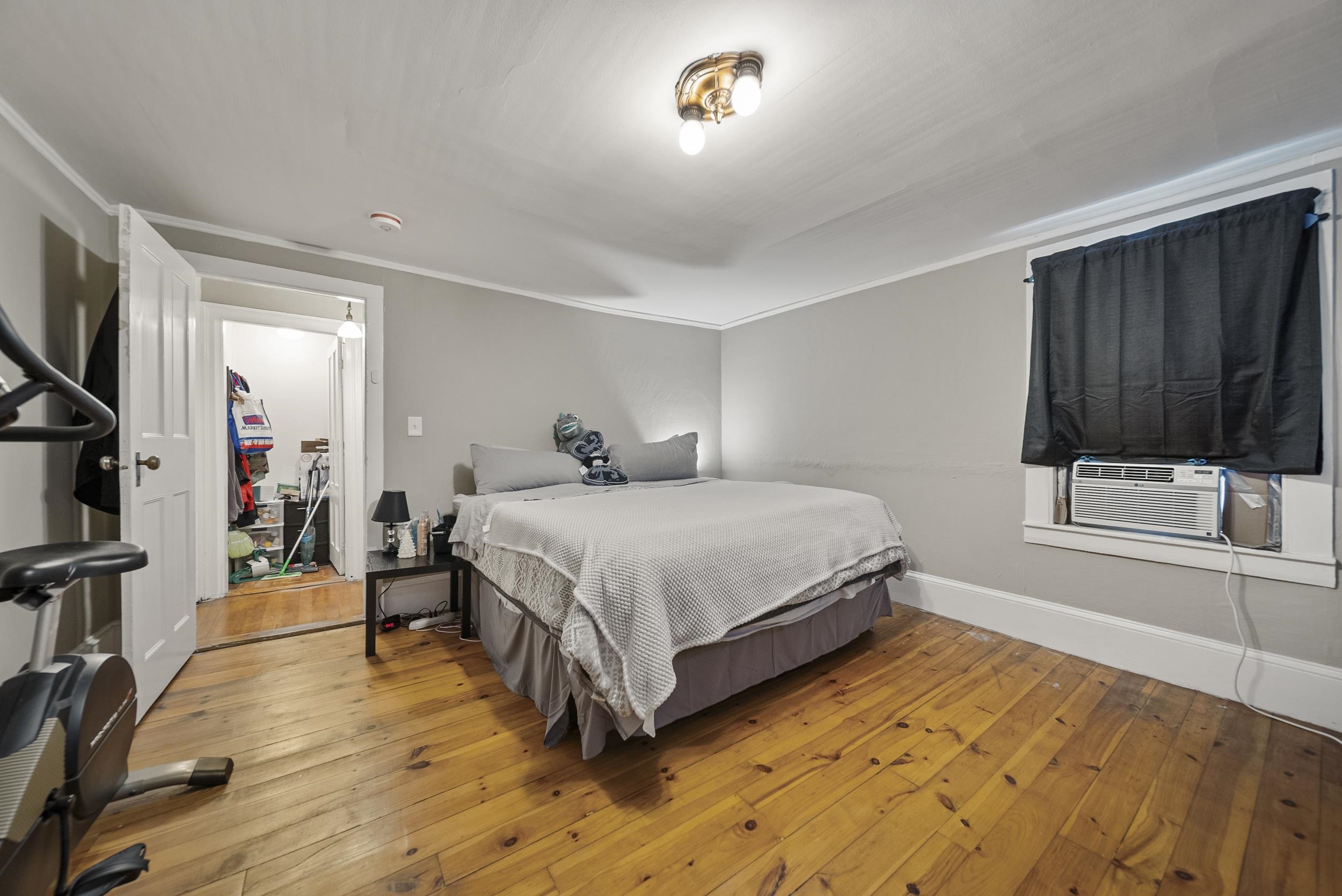 property viewer photo 43