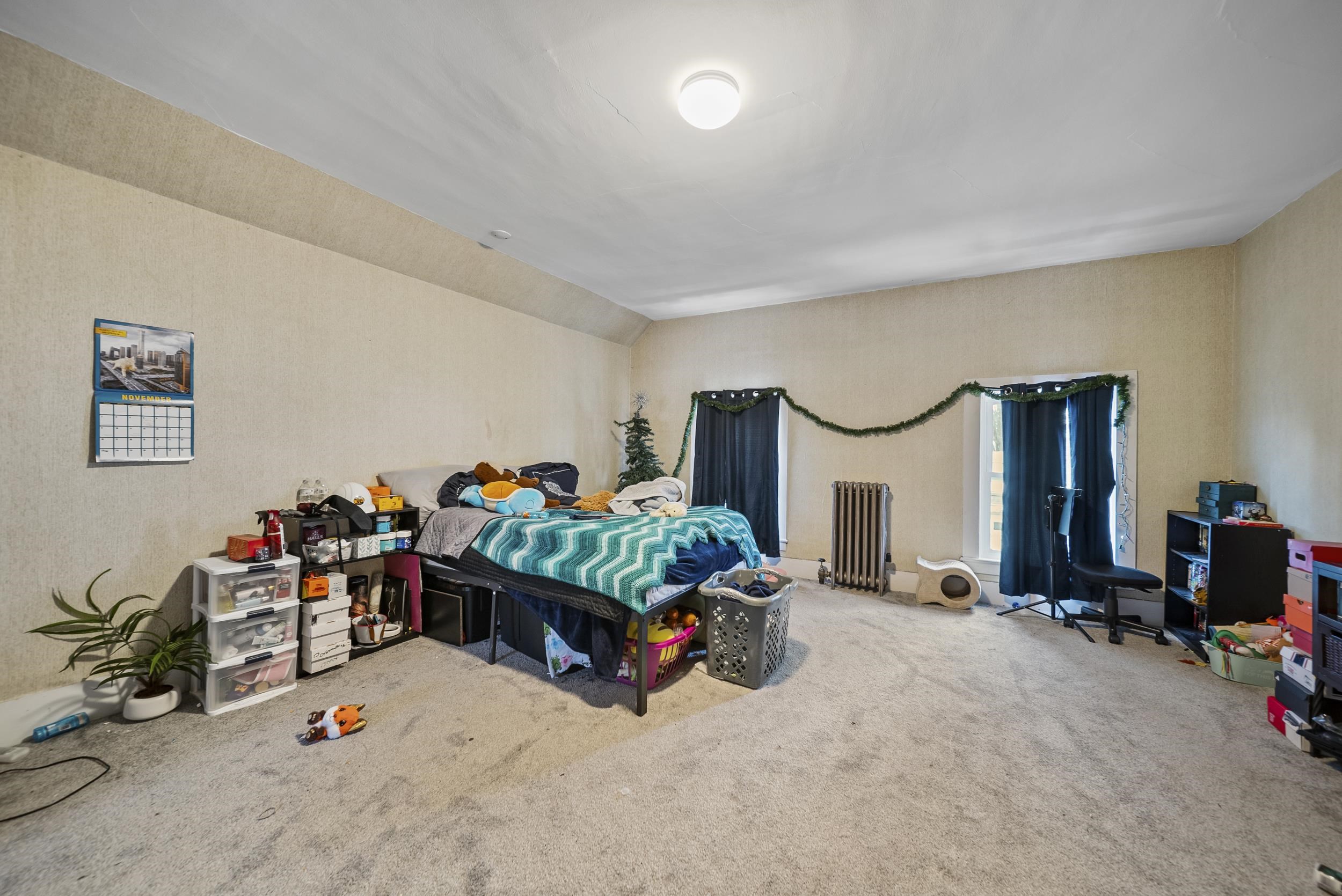 property viewer photo 47
