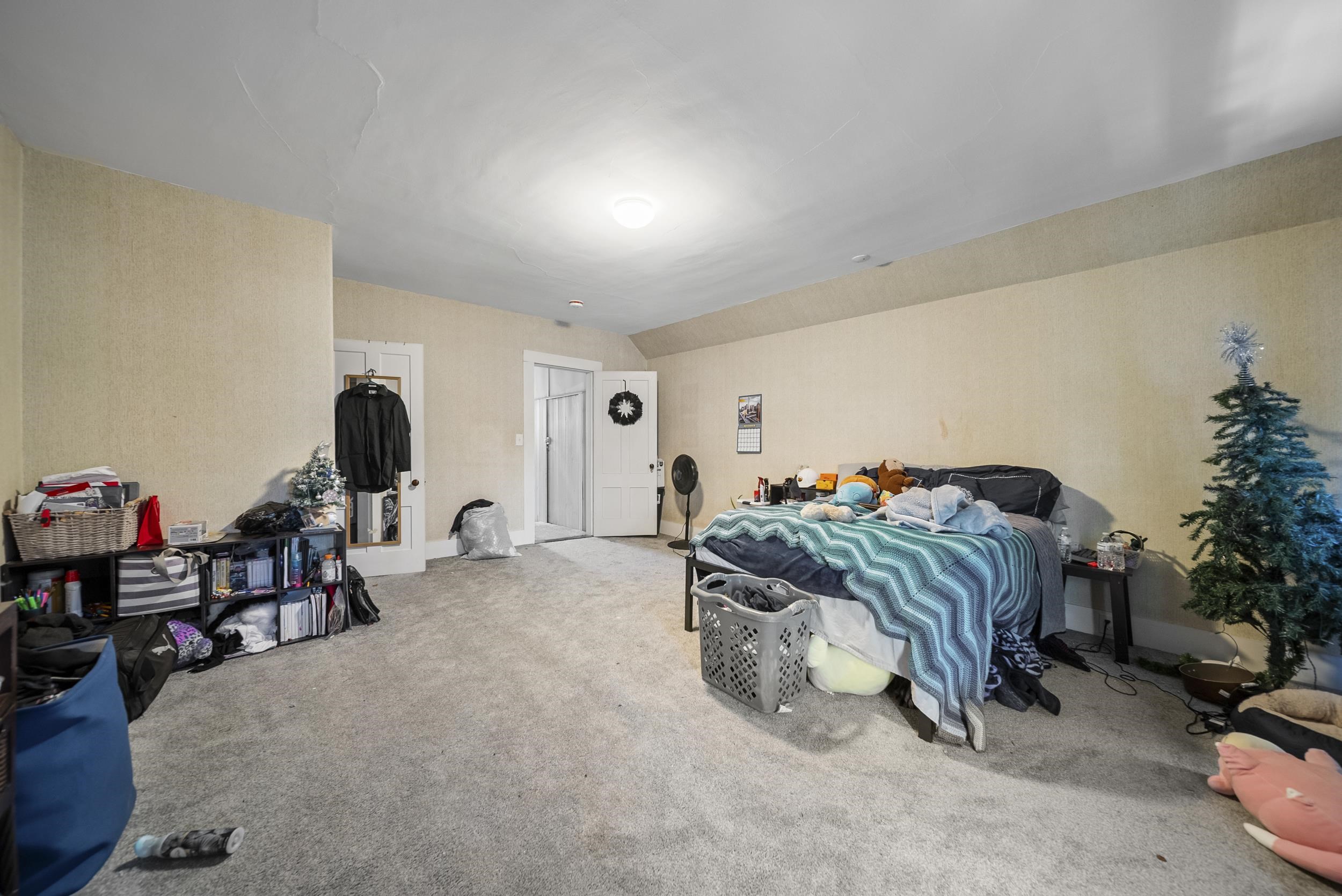 property viewer photo 48
