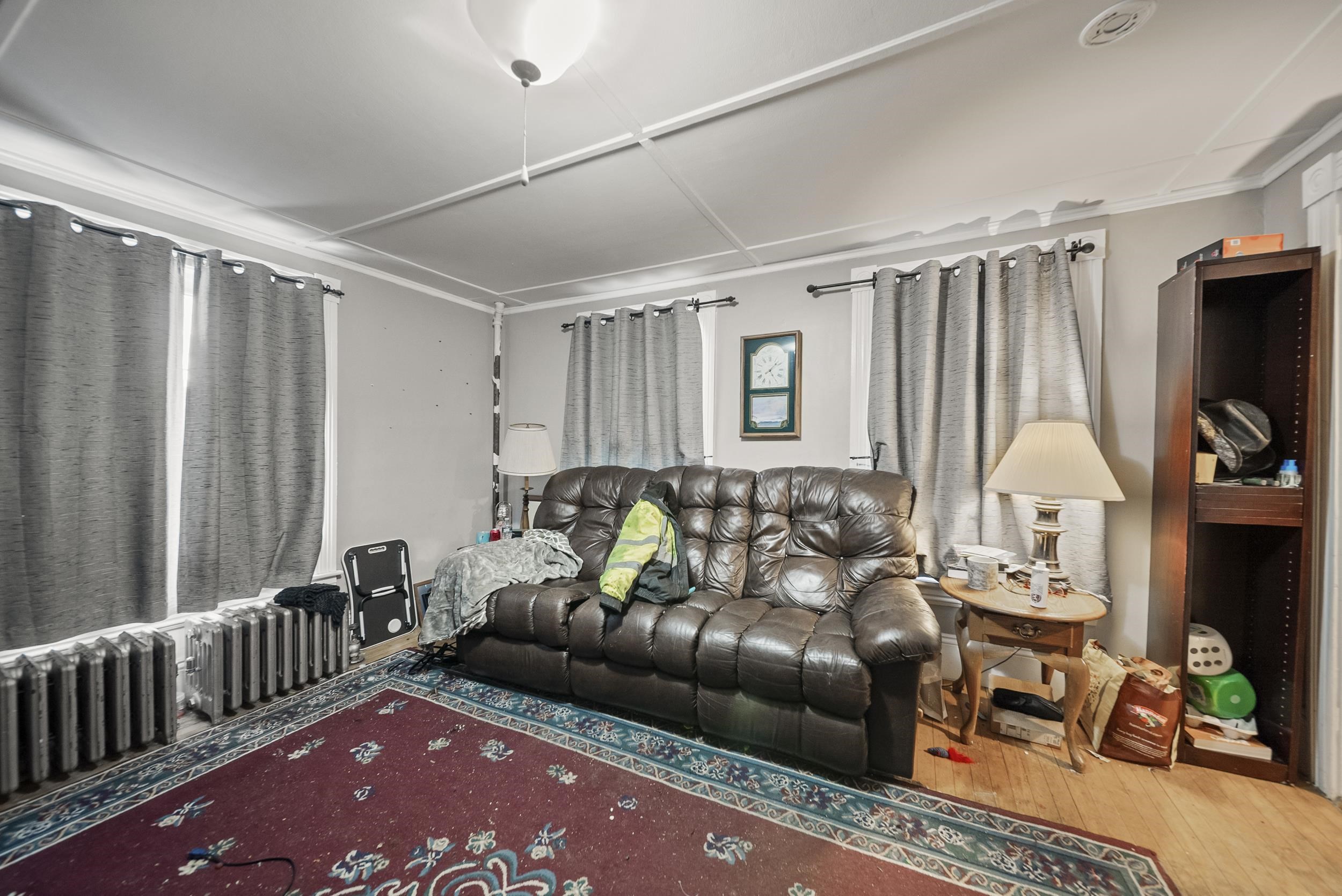 property viewer photo 6