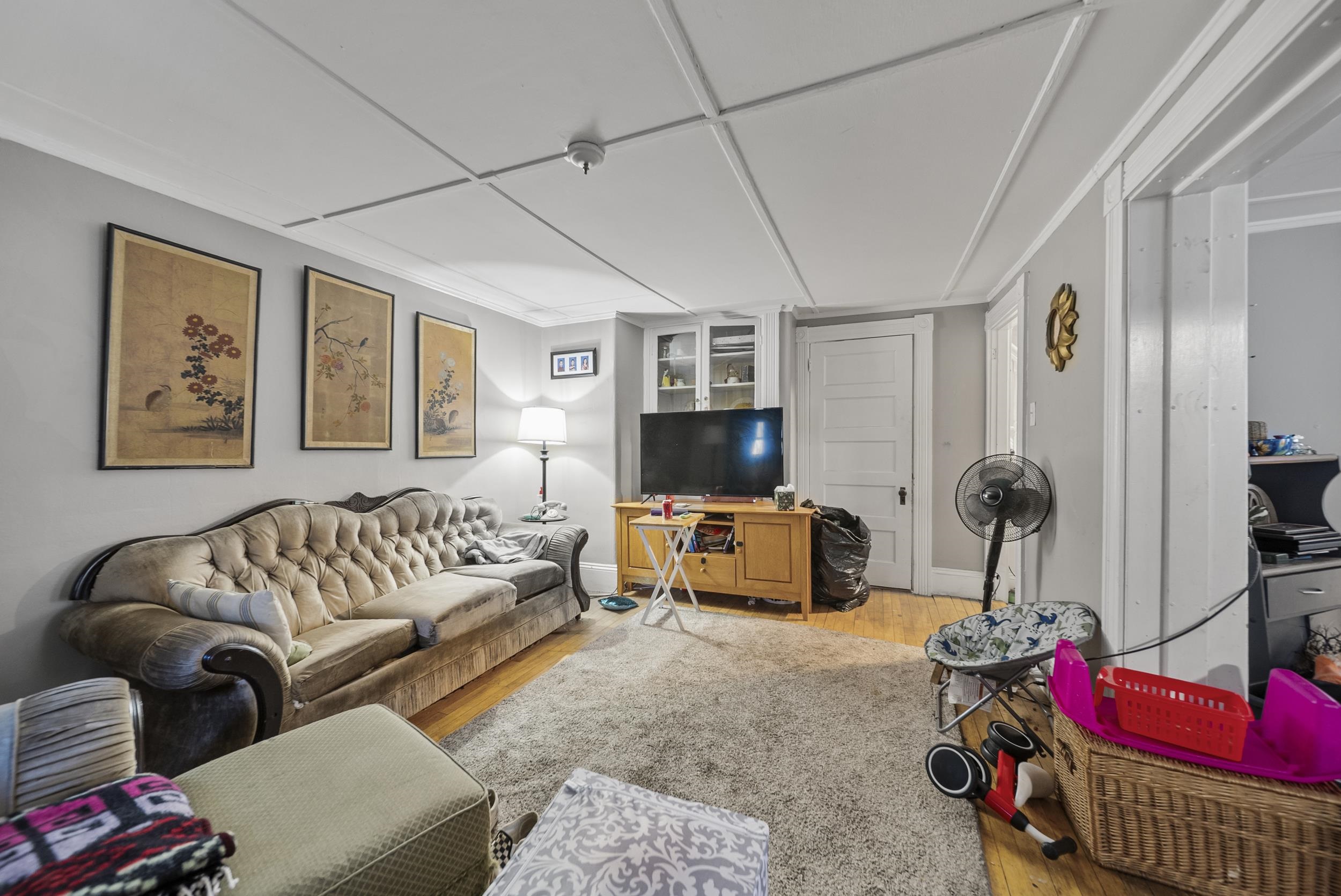 property viewer photo 8