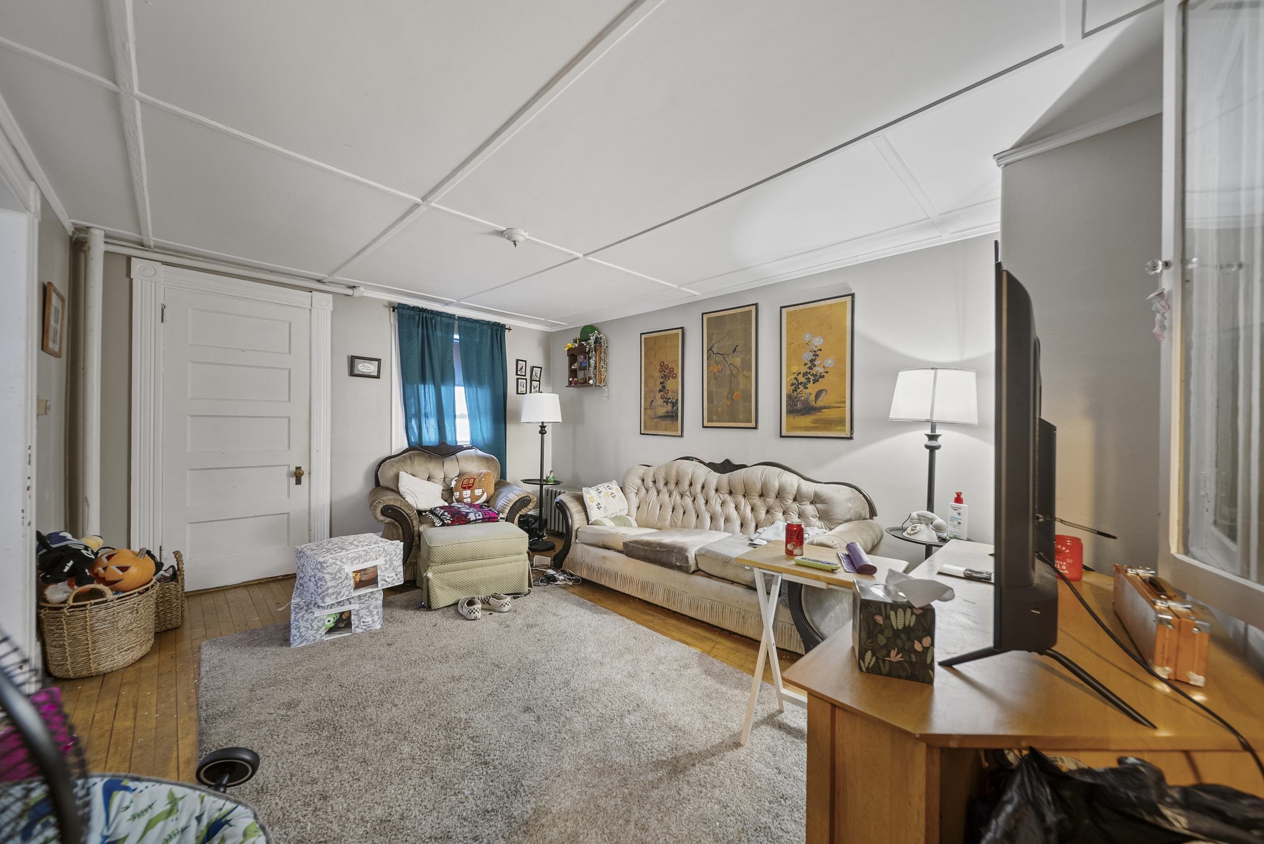 property viewer photo 9