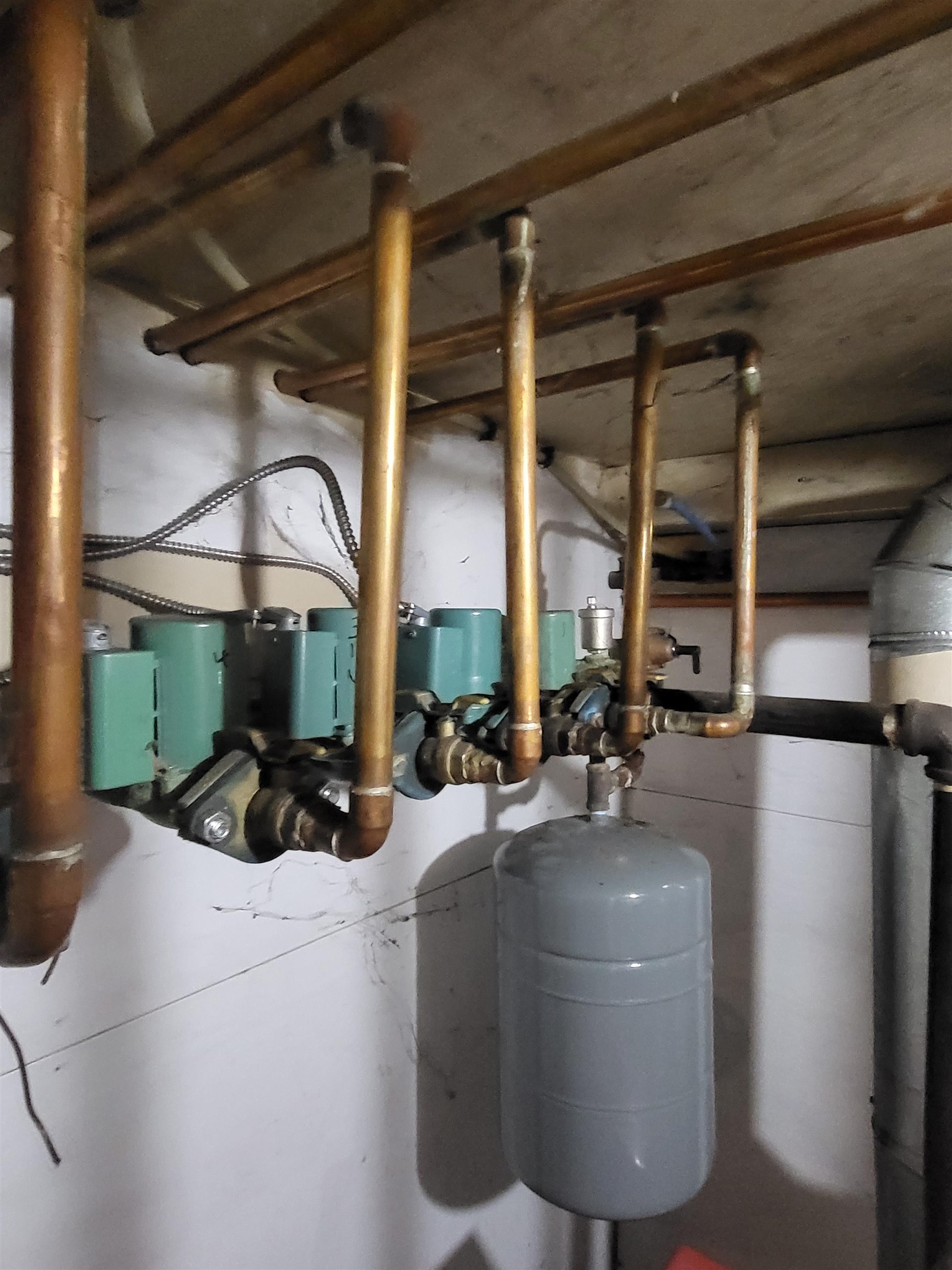 main property photo 10