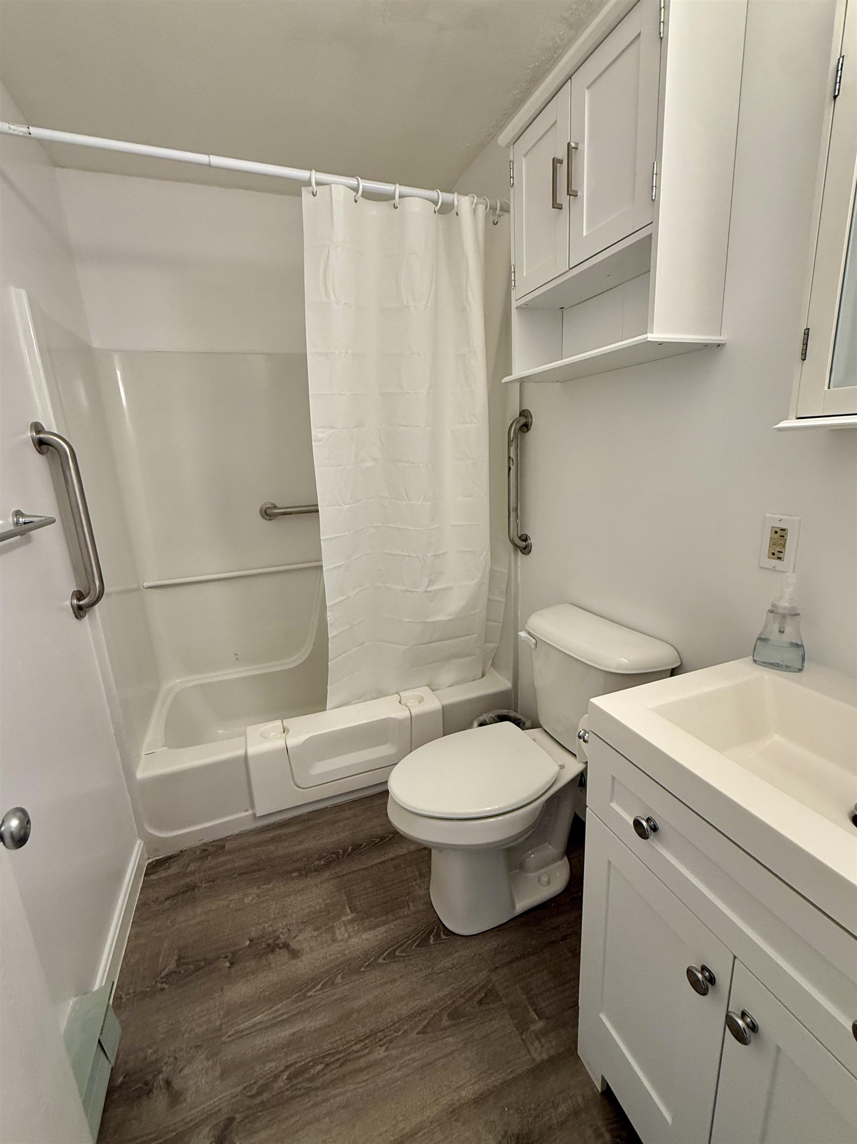 property viewer photo 11
