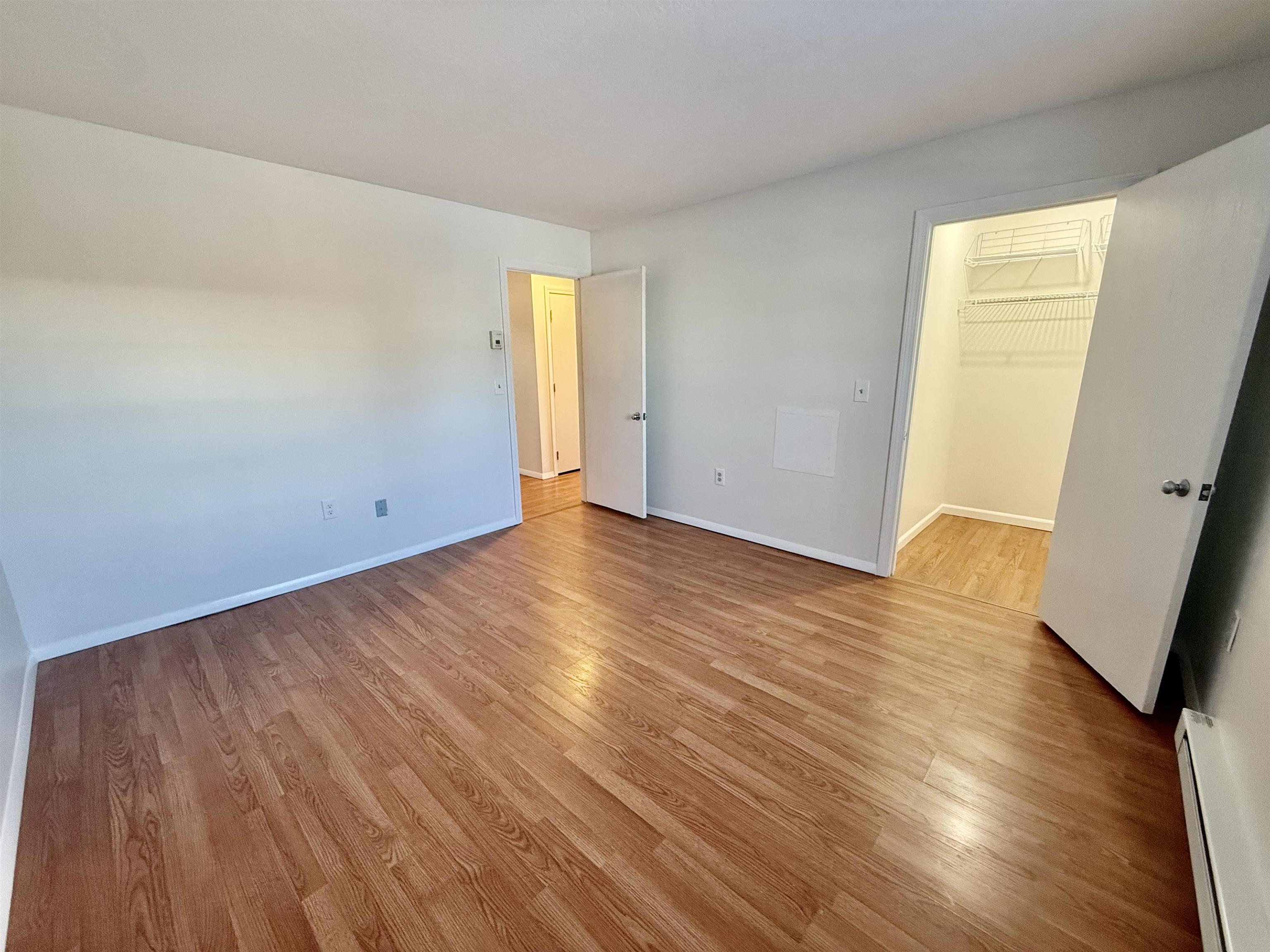 property viewer photo 13