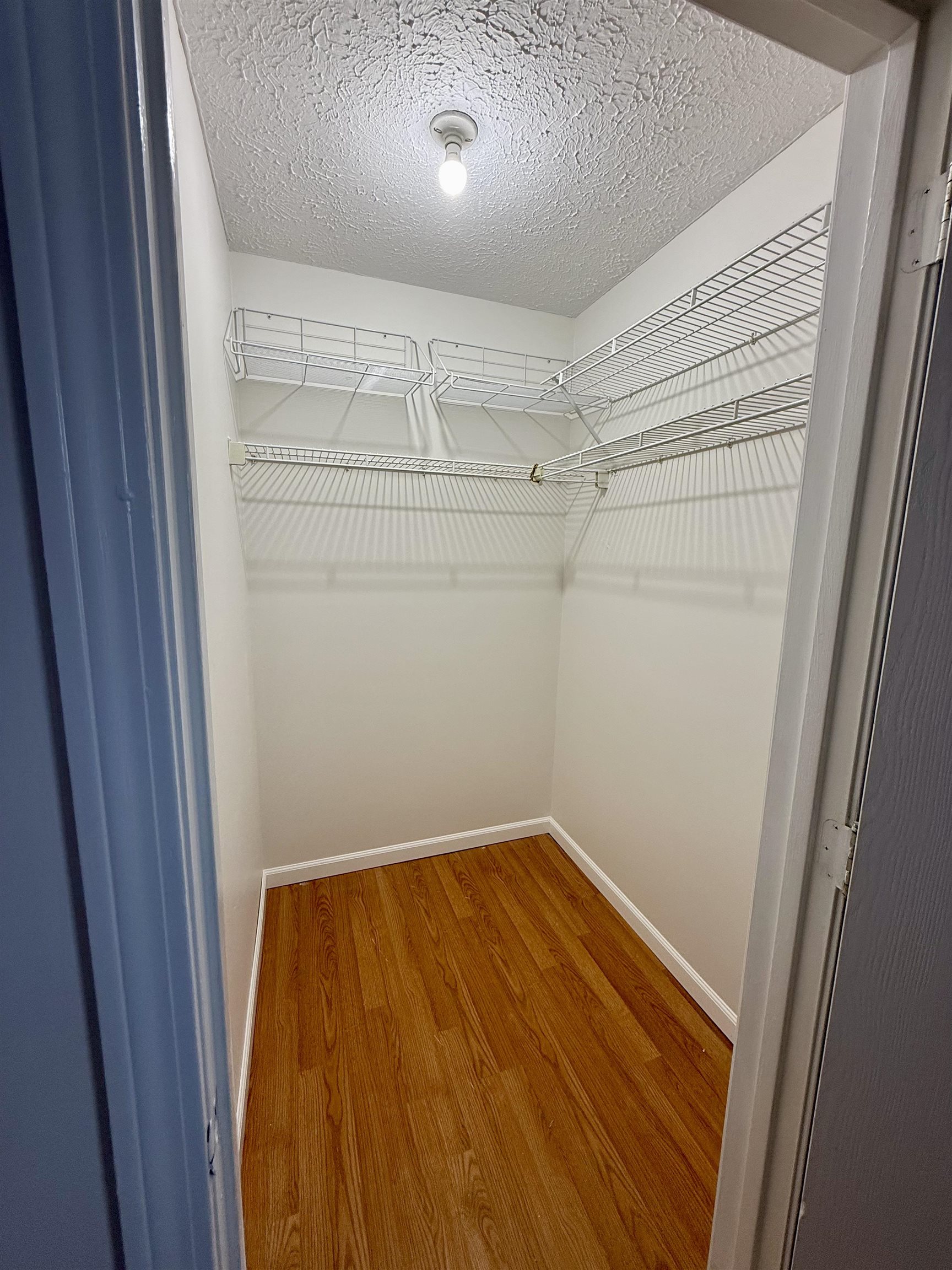 property viewer photo 14