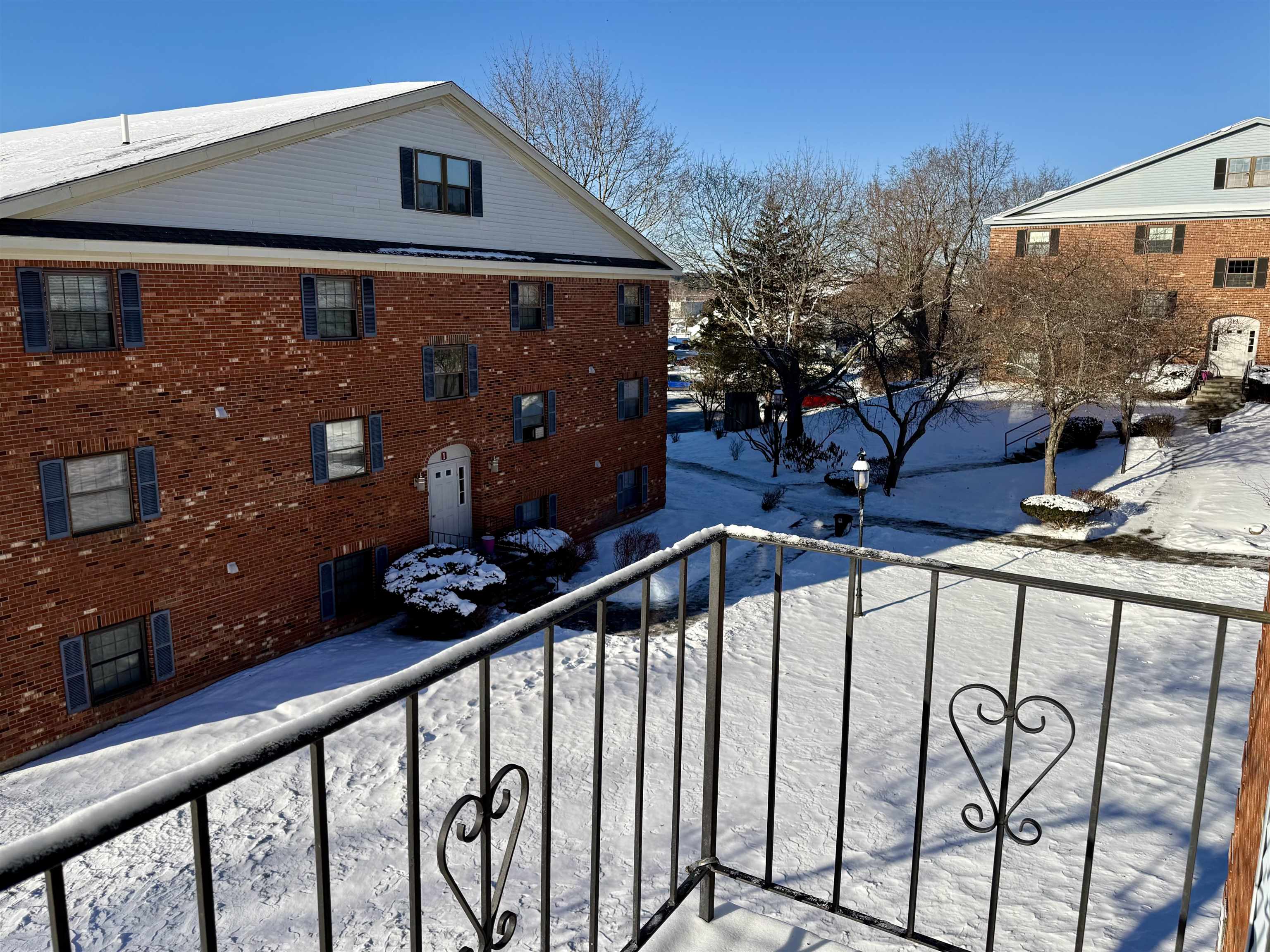 property viewer photo 19