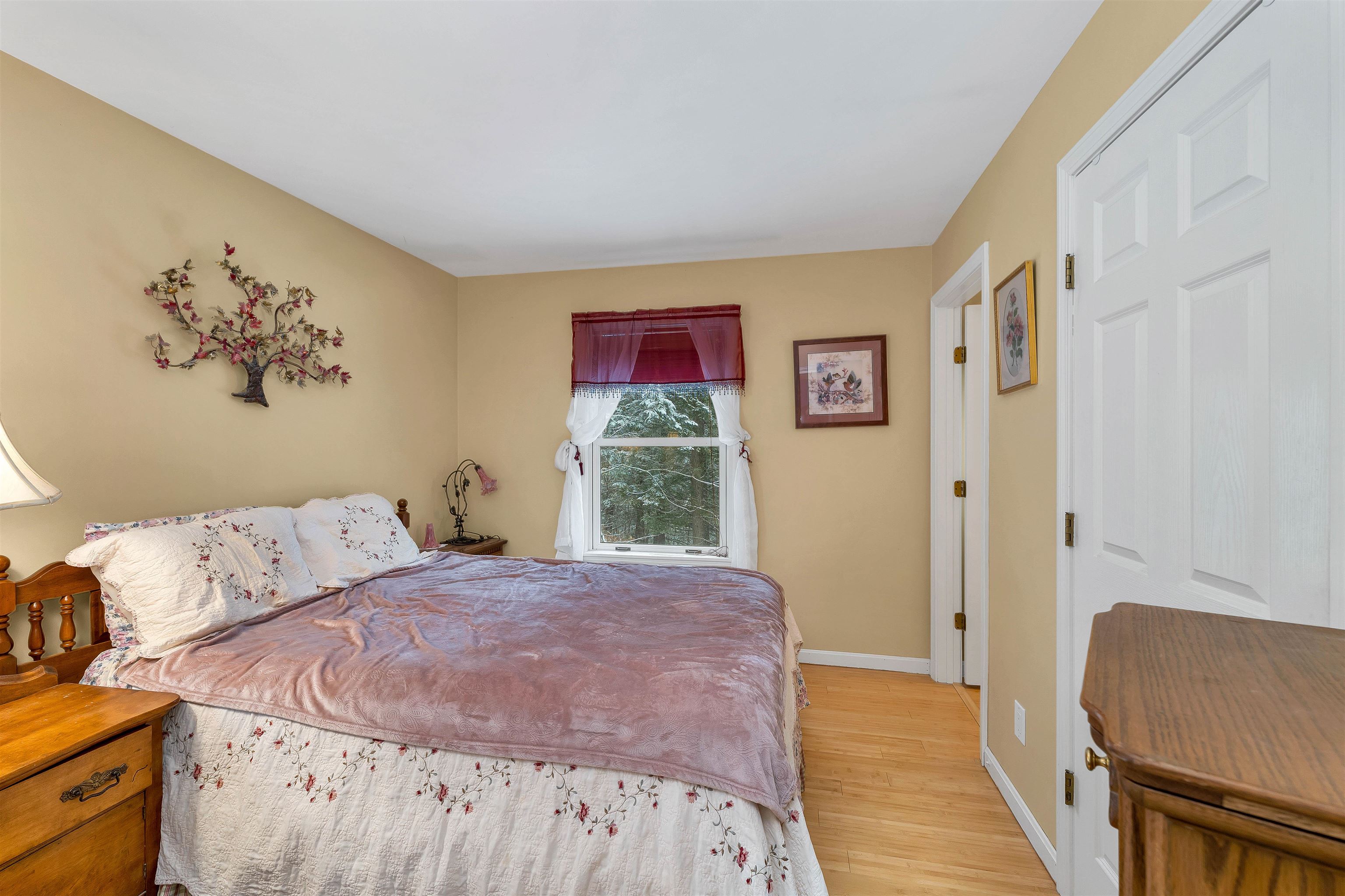 property viewer photo 17