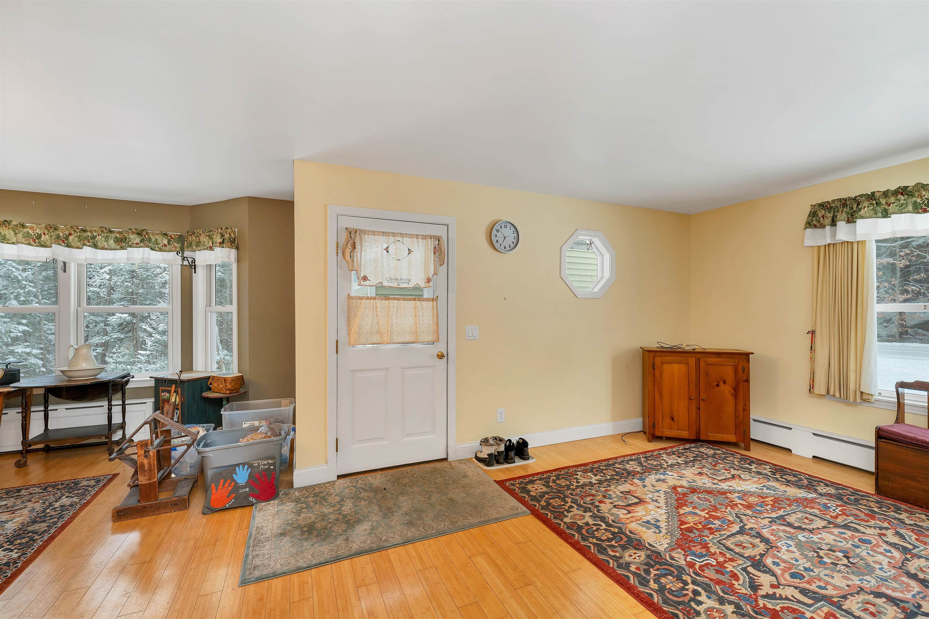 property viewer photo 5