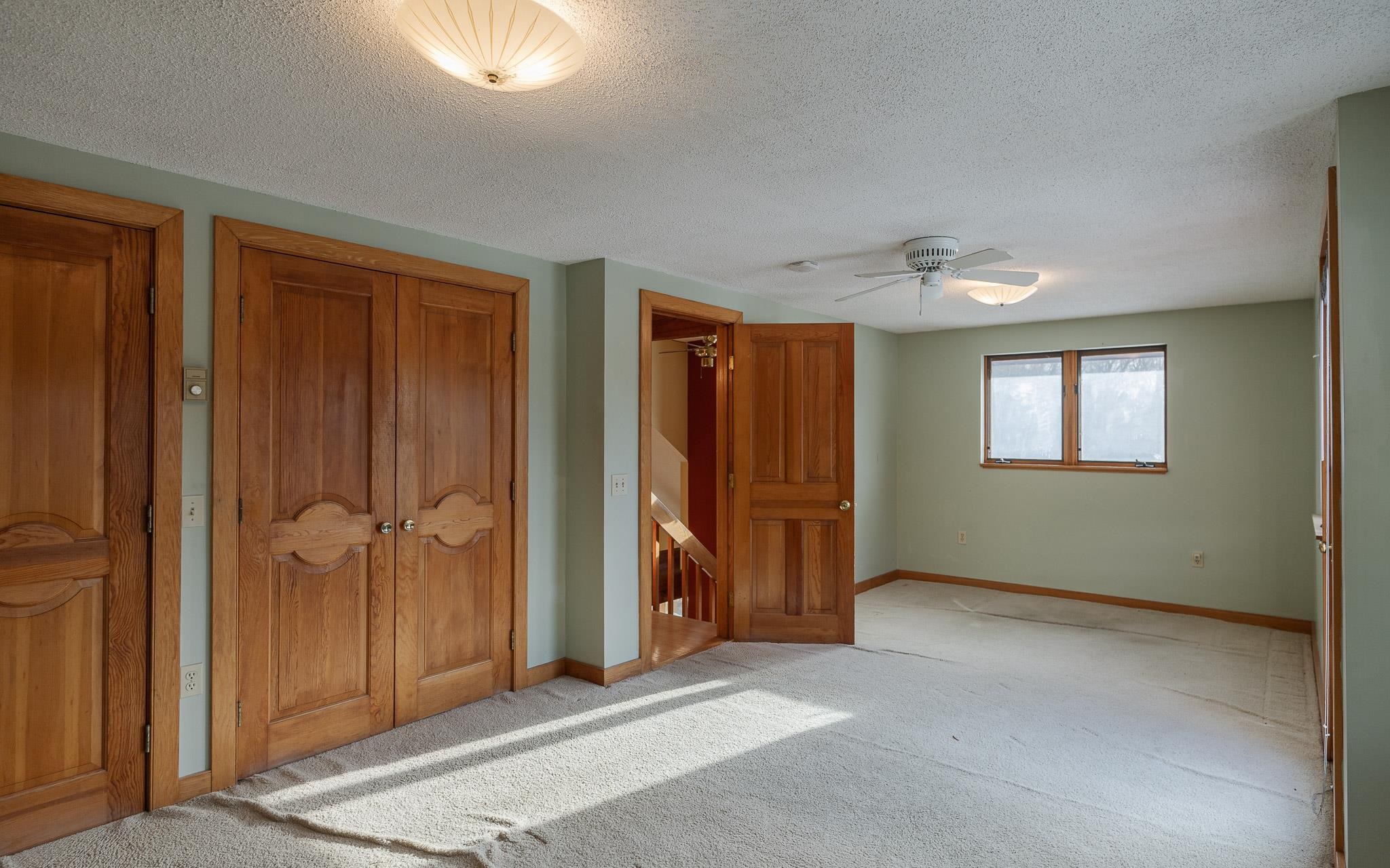 property viewer photo 20