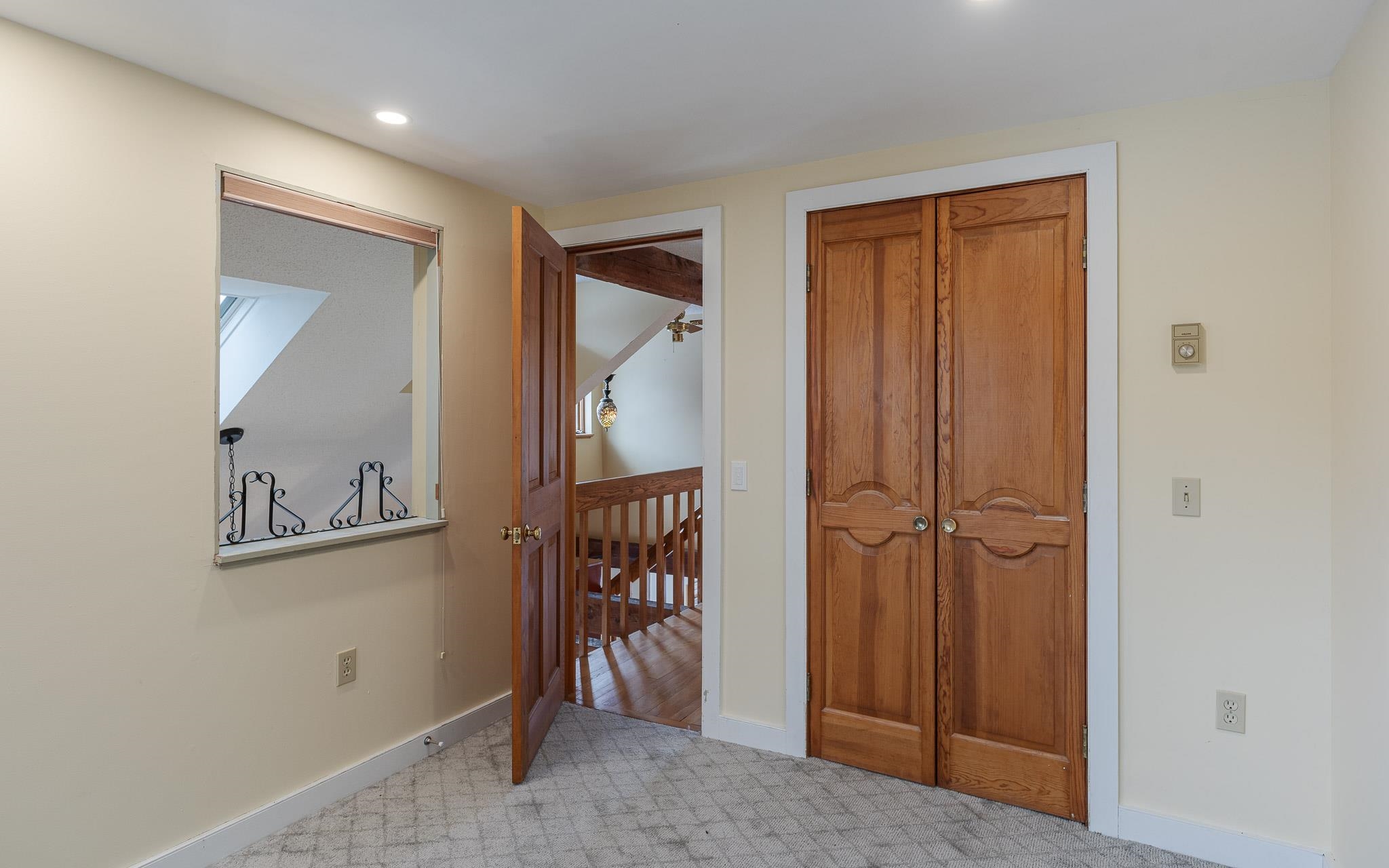 property viewer photo 25