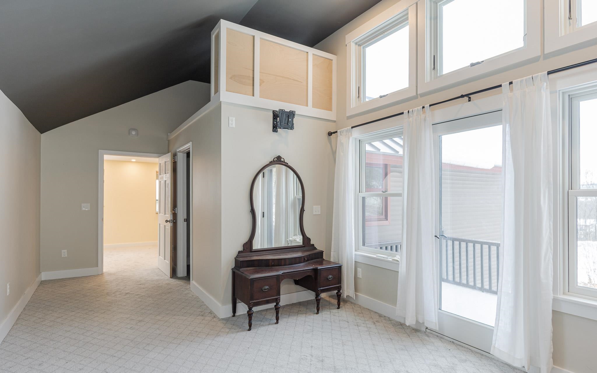 property viewer photo 30