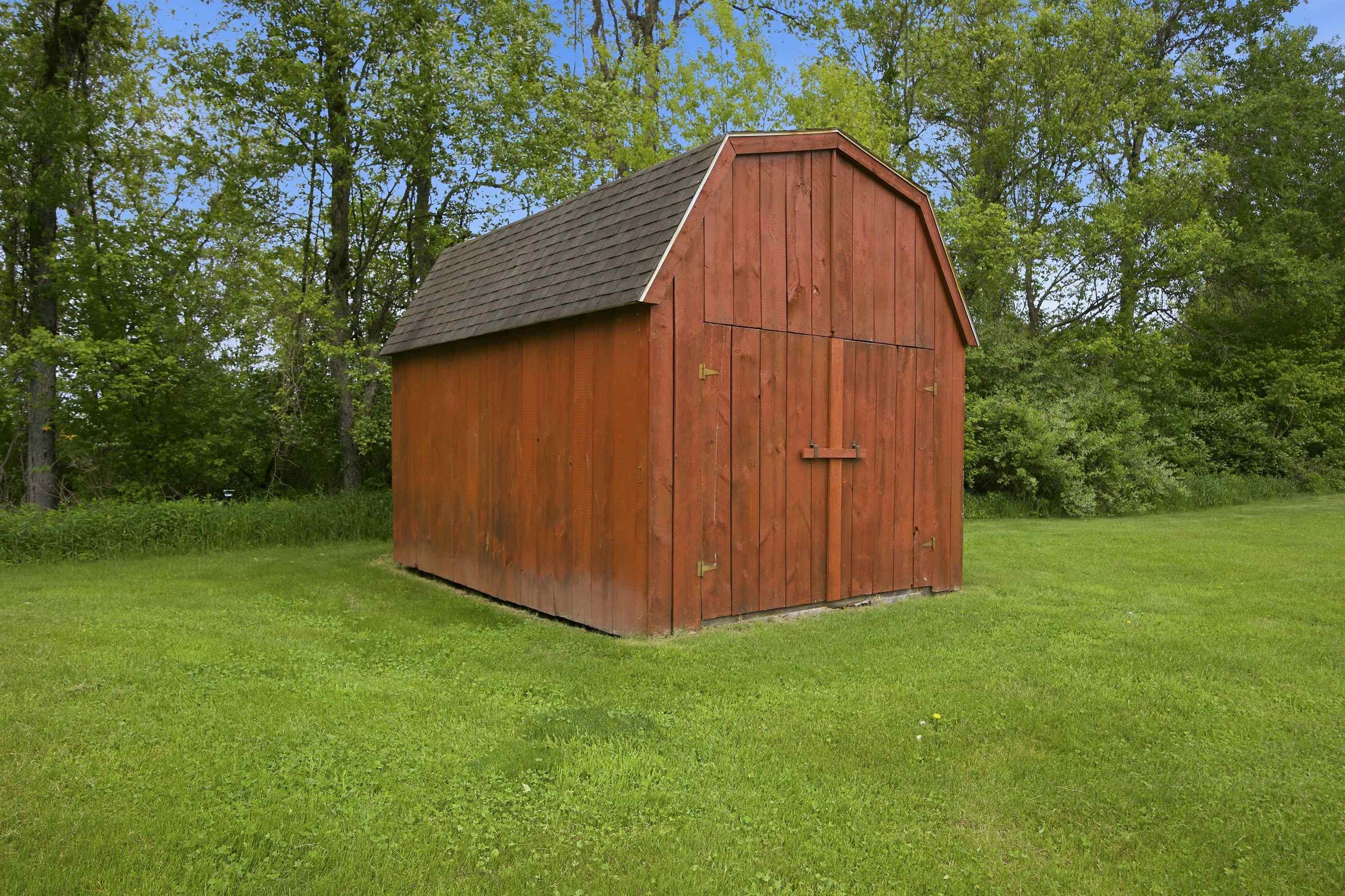 main property photo 49