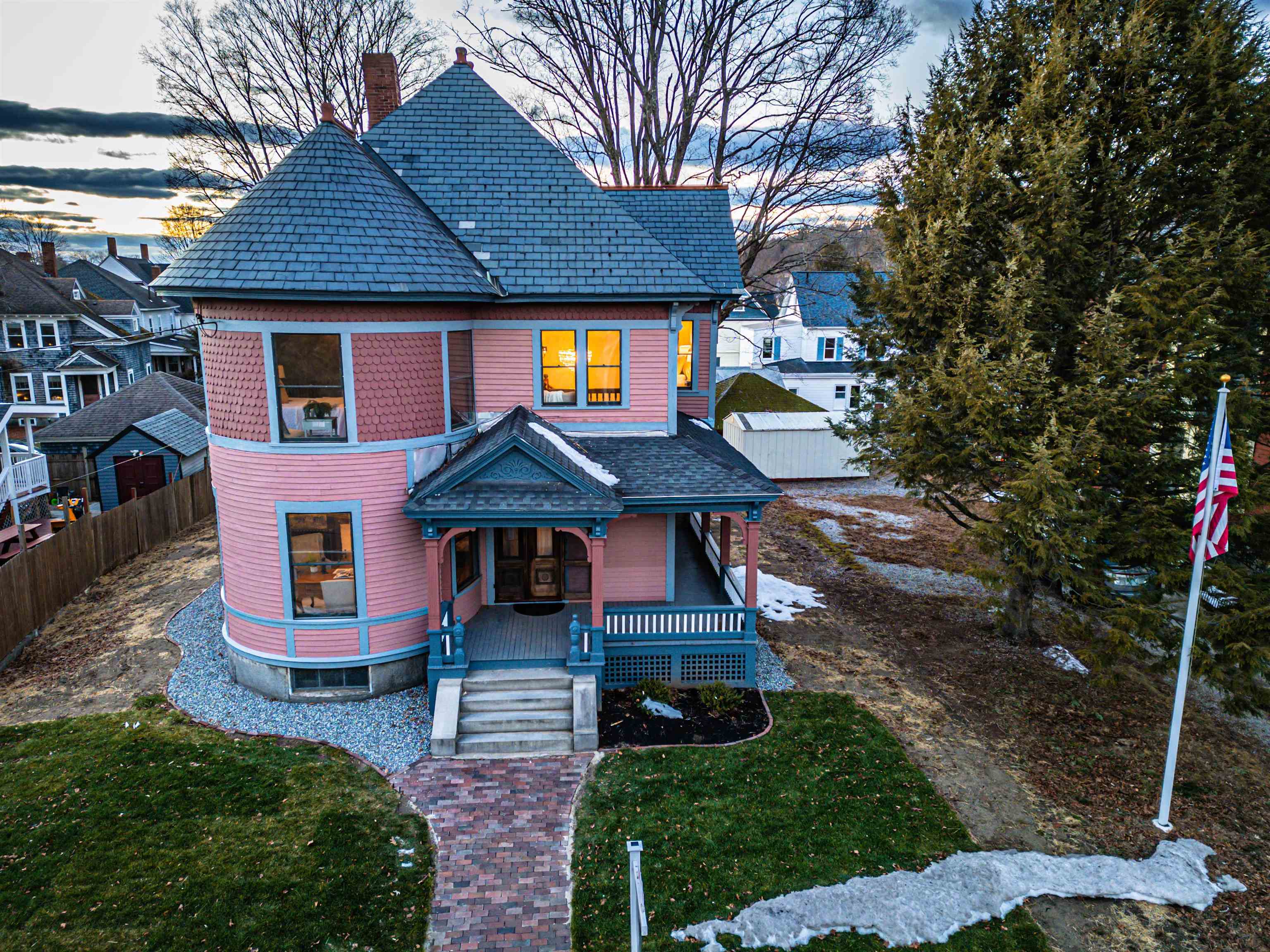 main property photo 8