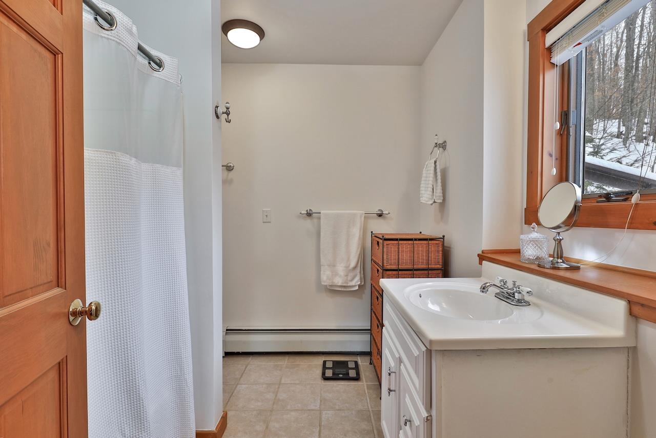 property viewer photo 29
